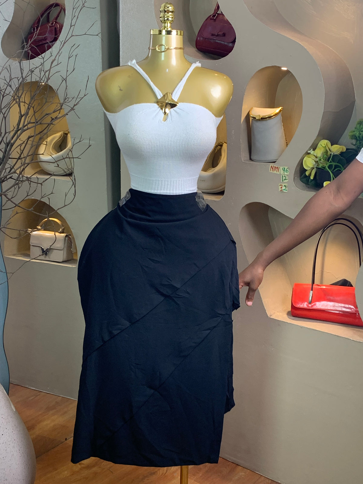 NIMI96 SIZE12 Length32(skirt only)