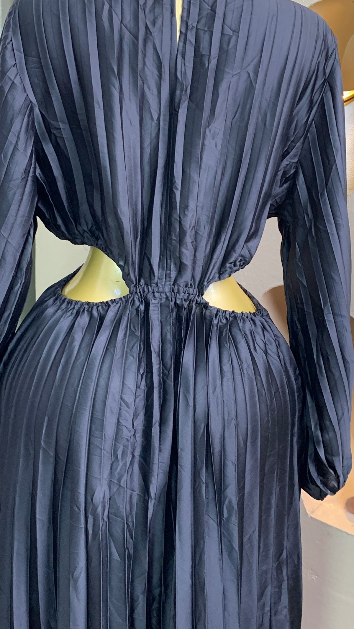 RUTH59 SIZE12 Black DRESS Length48
