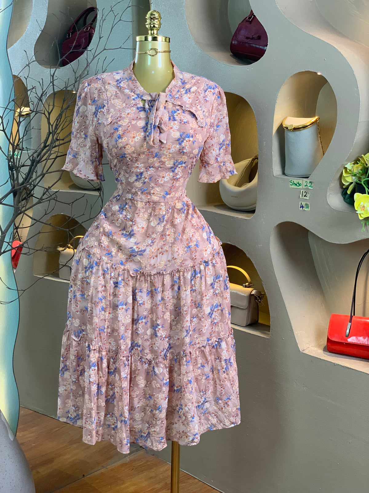 SHAYO22 SIZE12 Length44 floral dress