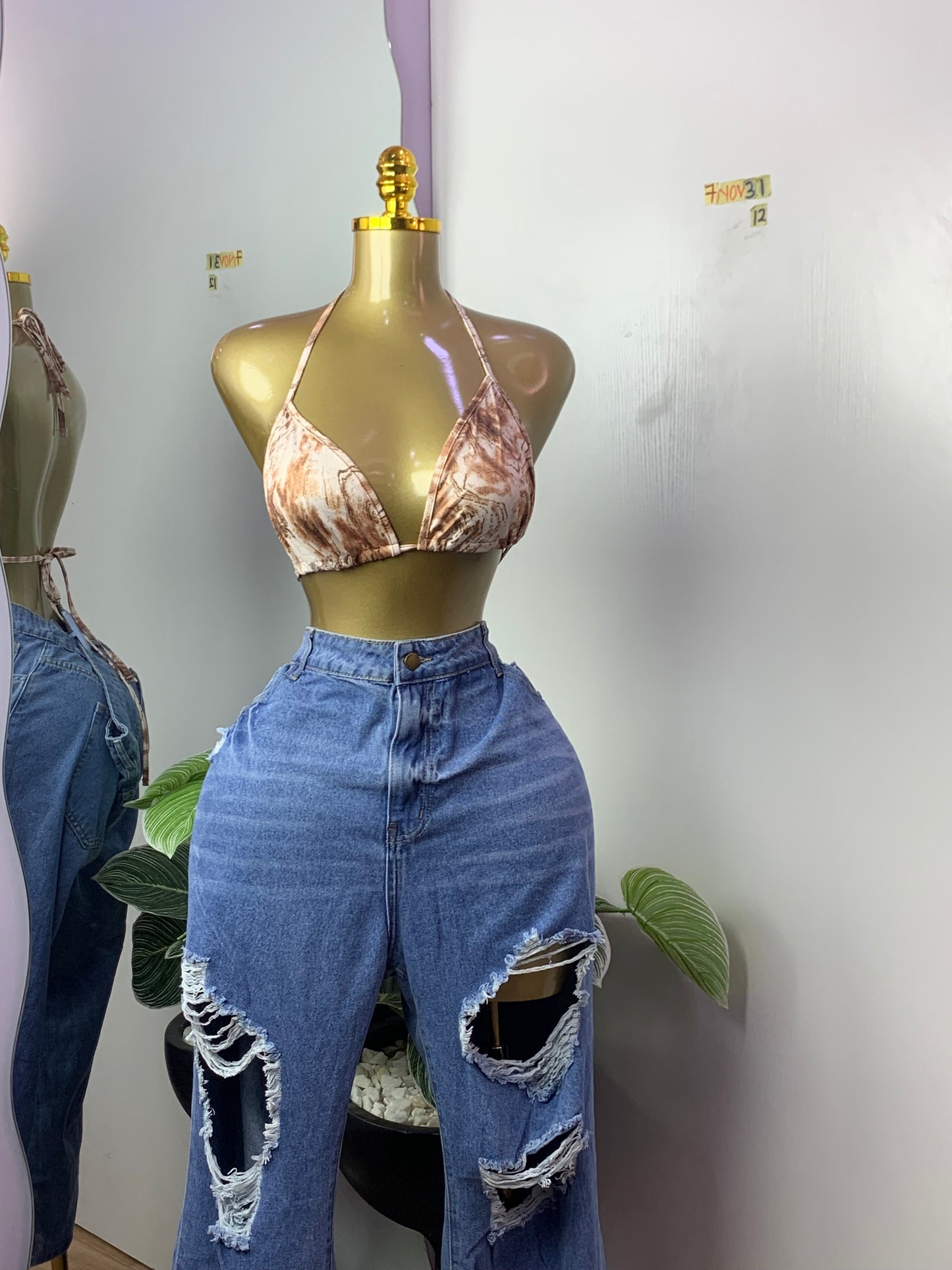 SIZE12 7NOV31(top only)