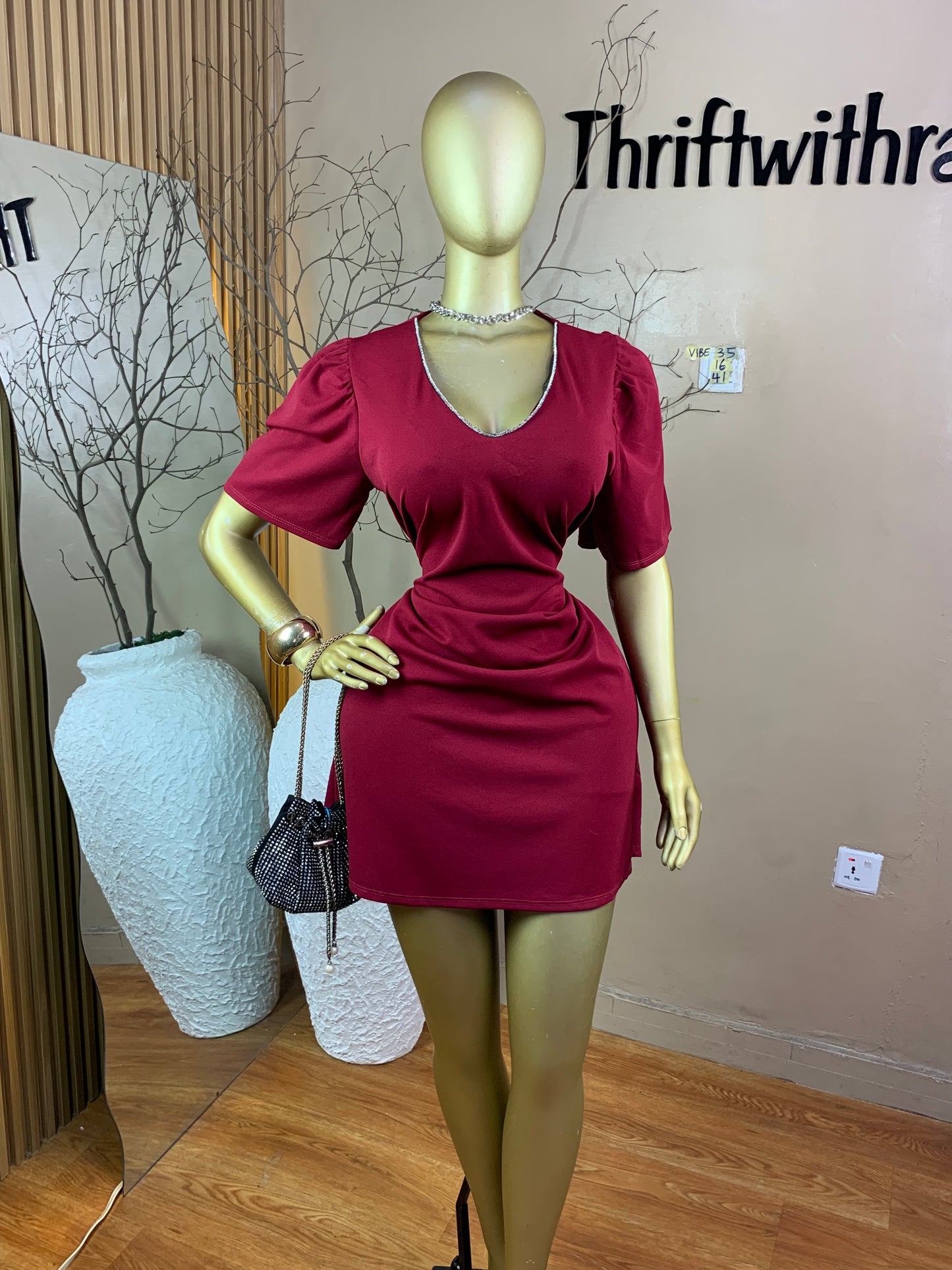 SIZE16 VIBE35 Length41(wine)