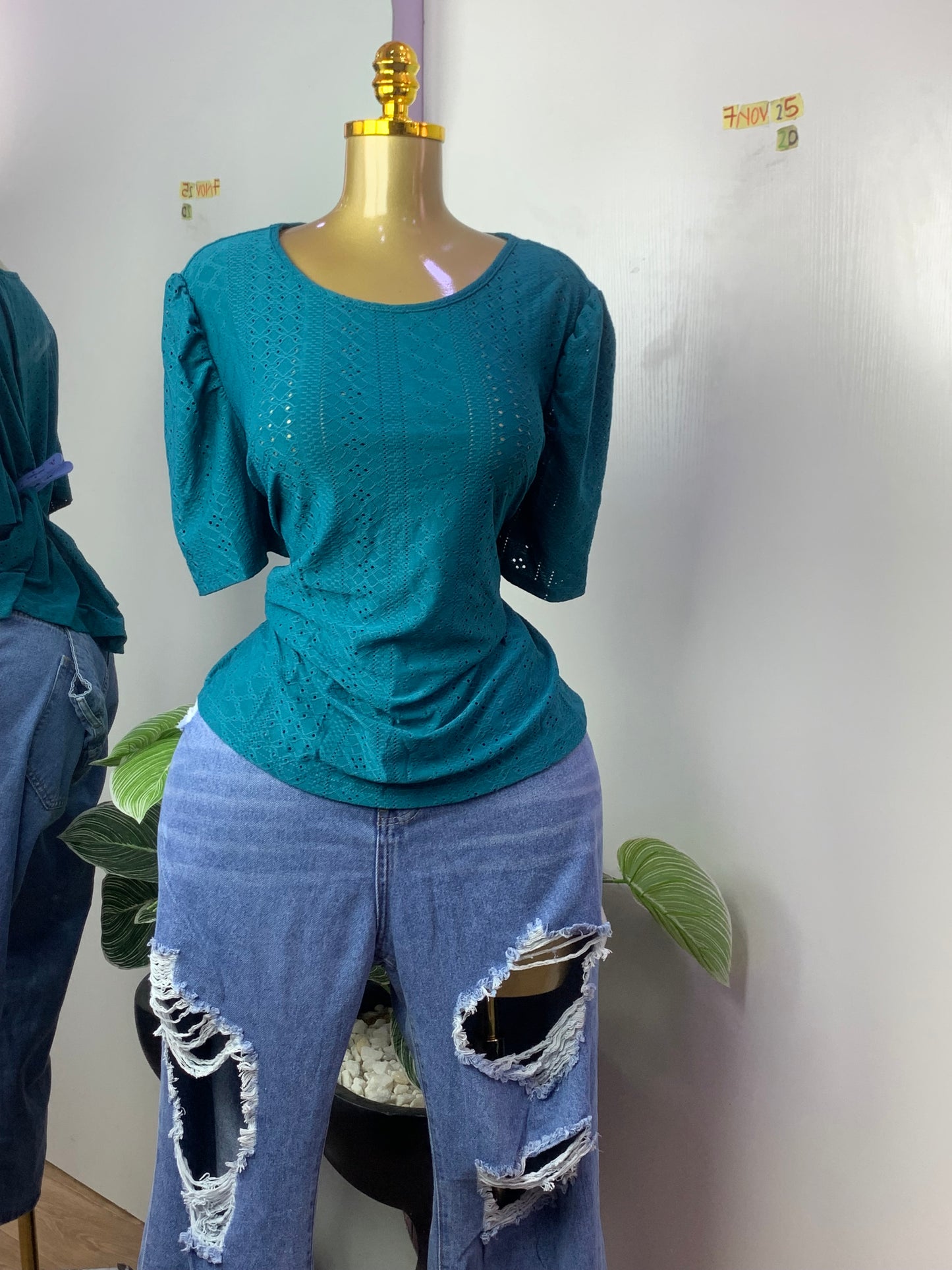 SIZE20 7NOV25(top only)