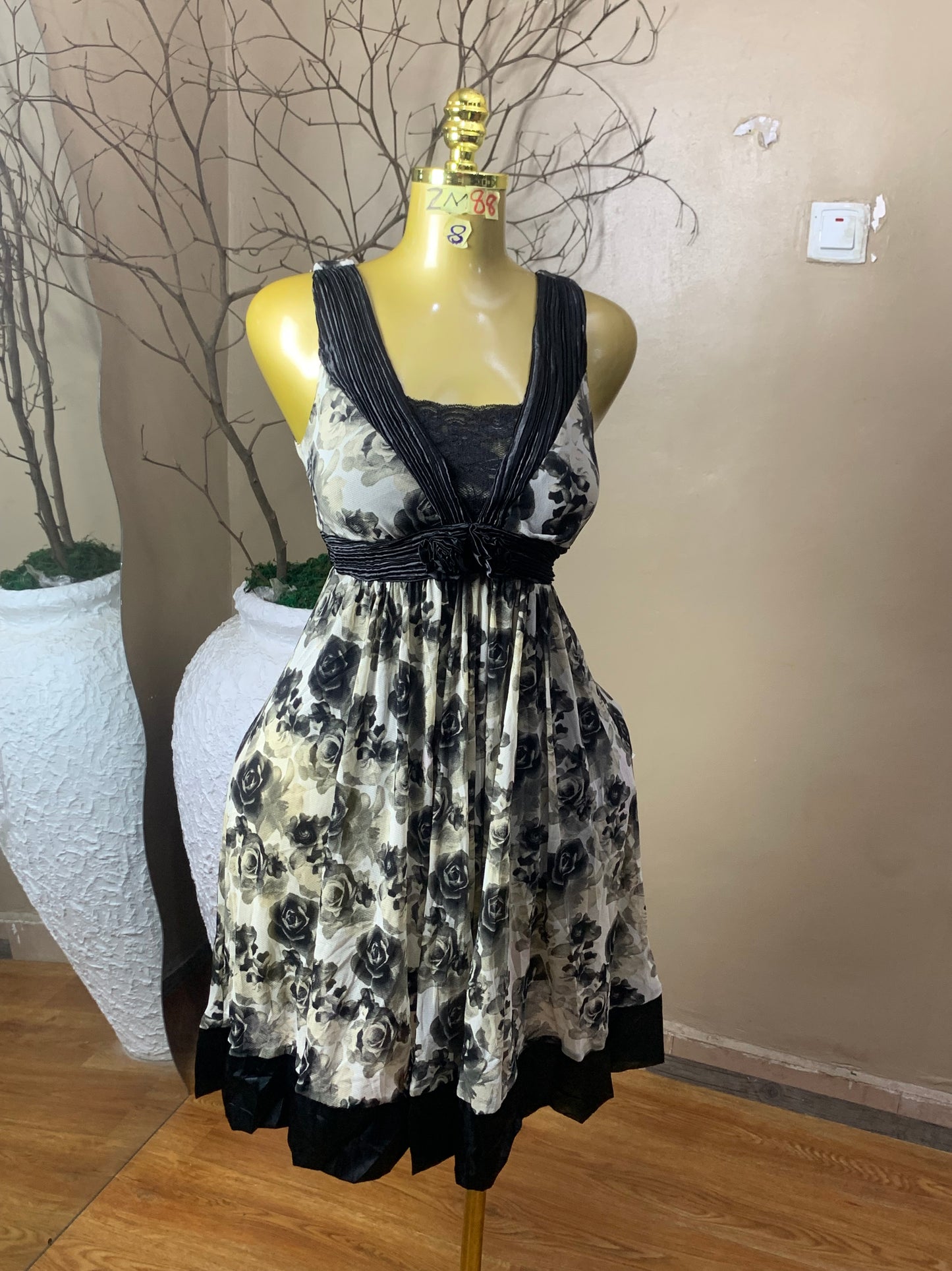 SIZE8 ZM88