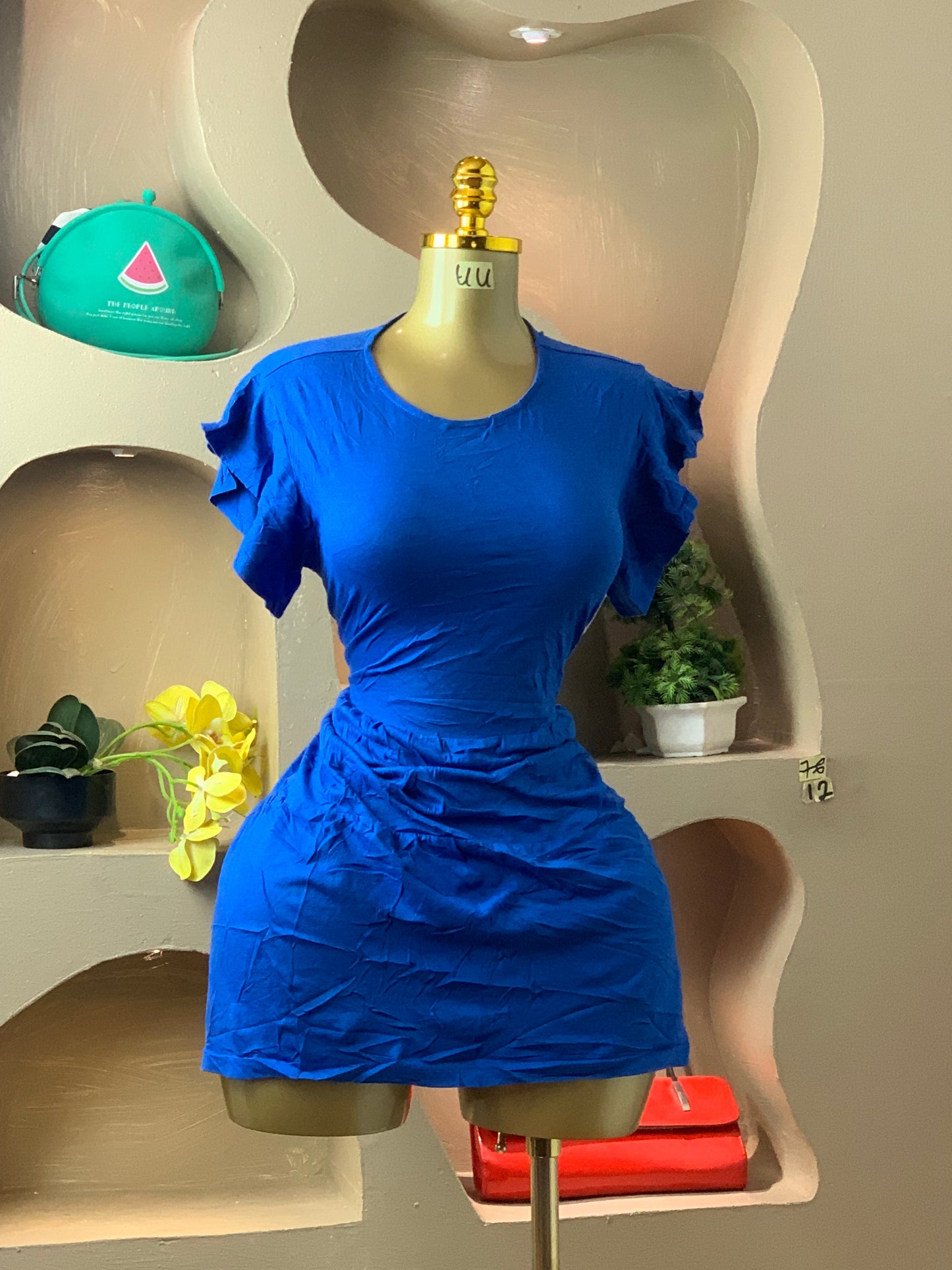 SIZE12 UU76