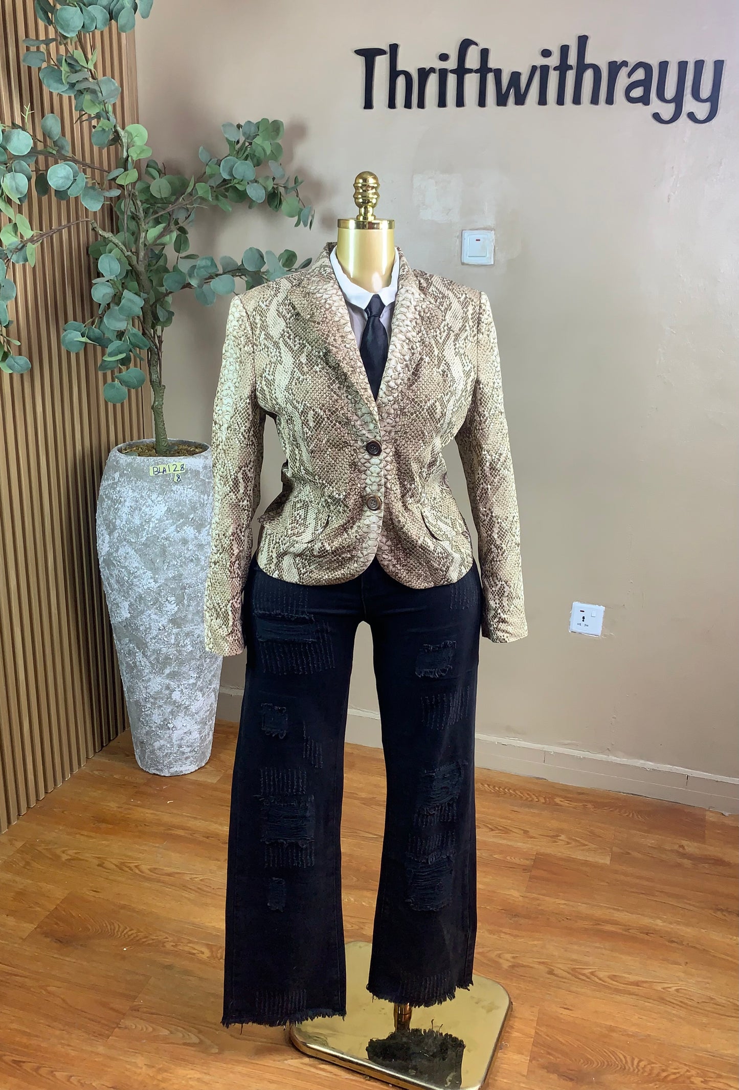 SIZE8 BLA128(Blazer only)