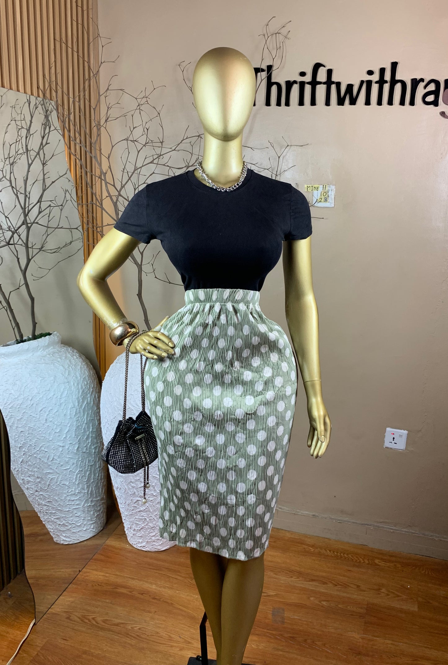 SIZE10 MINE11 Length23 (Skirt only)