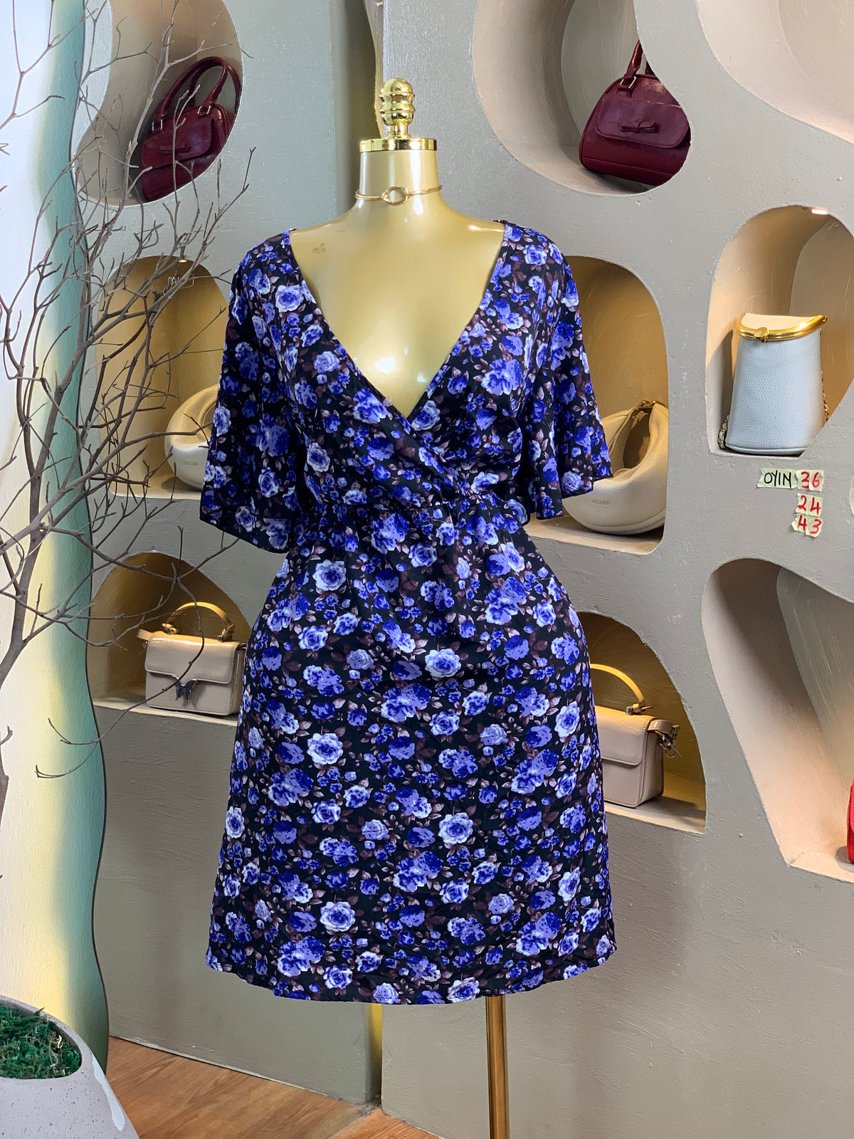 OYIN36 SIZE24 Floral DRESS Length43