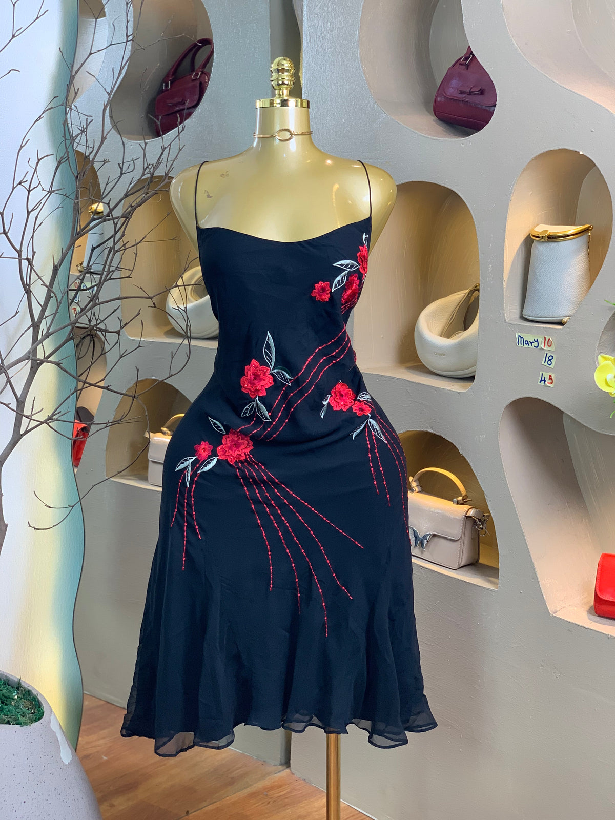 MARY18 SIZE10 Black DRESS Length45