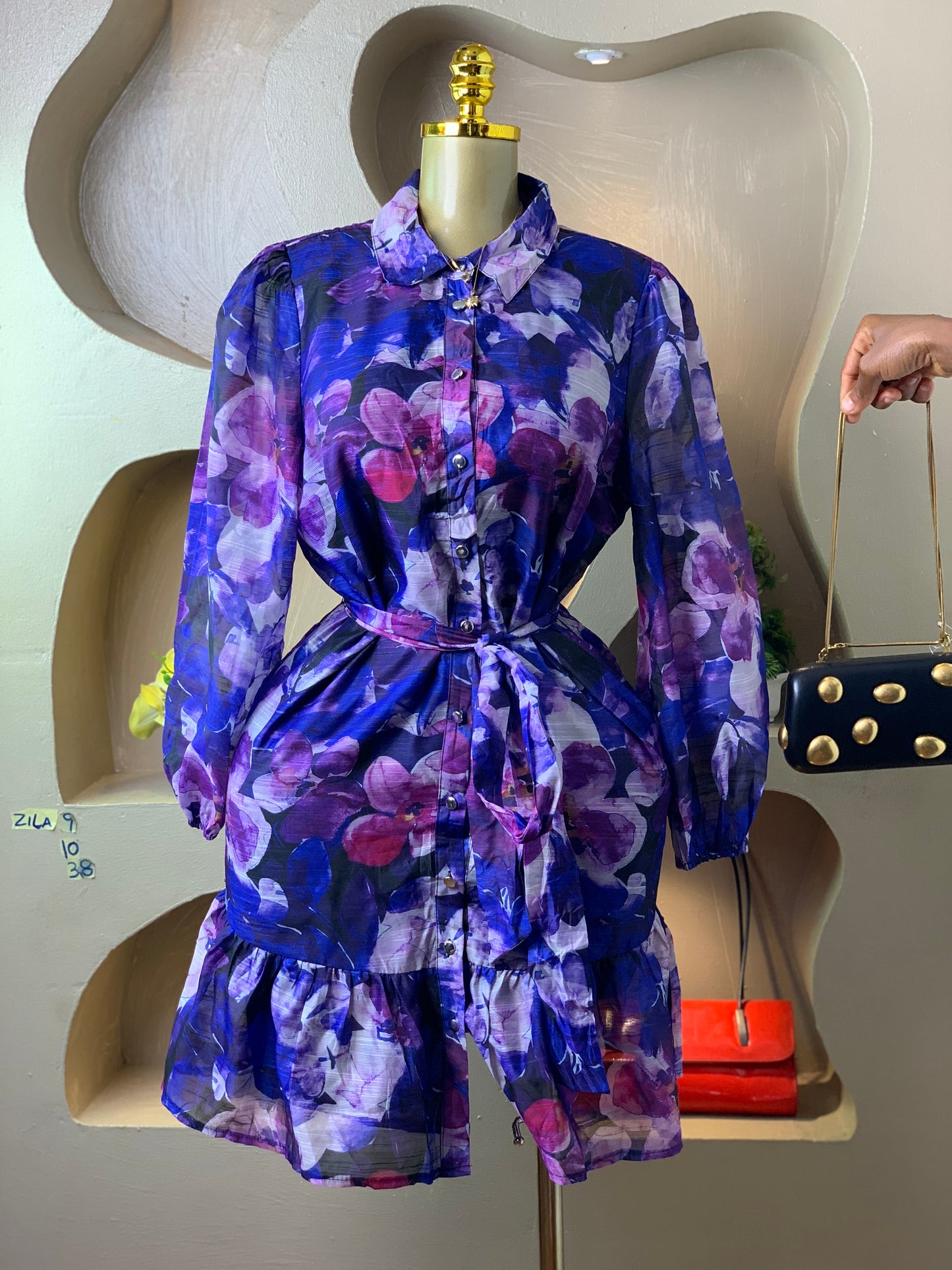 ZILA9 BLUE FLORAL DRESS SIZE10 Length38