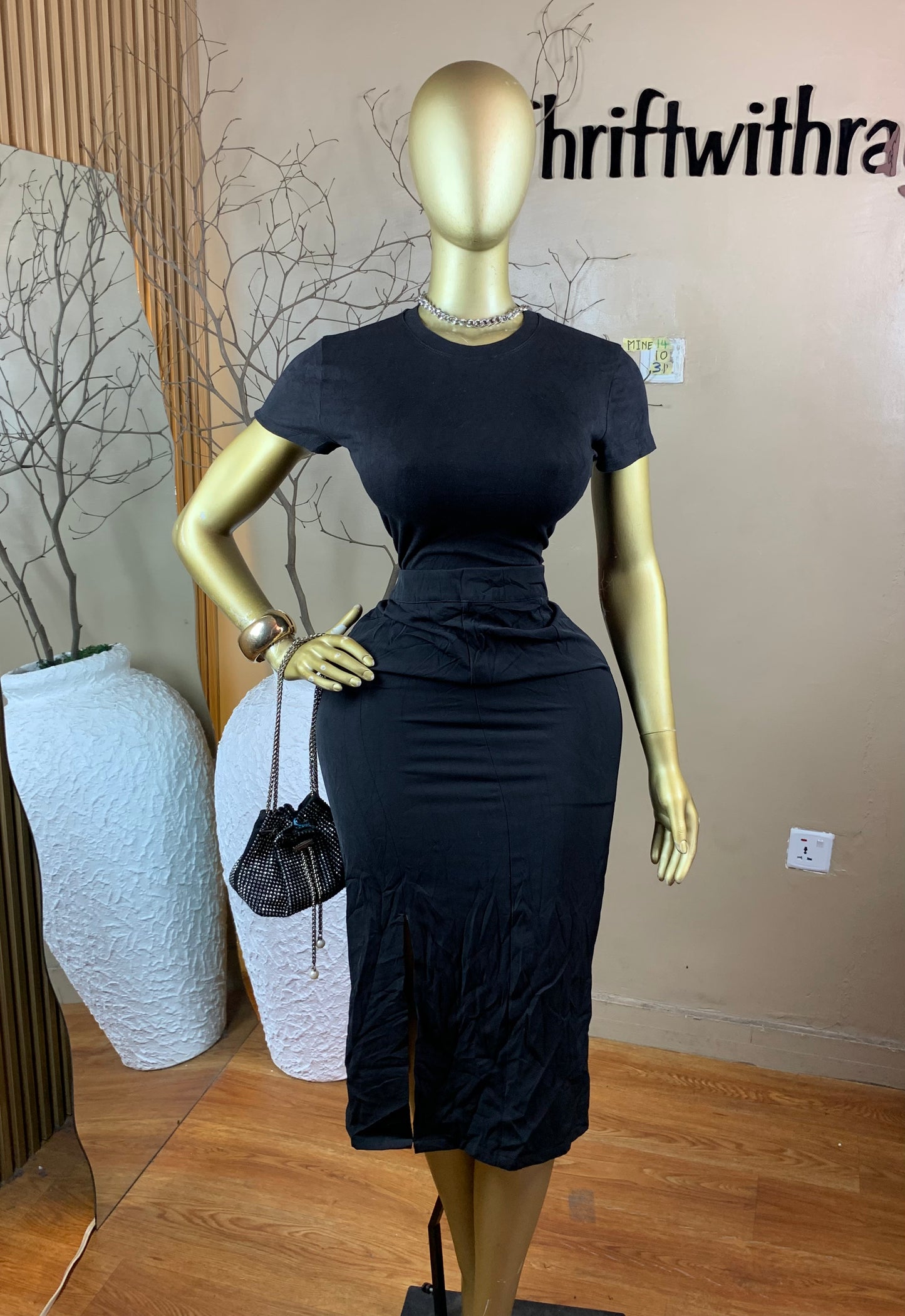 SIZE10 MINE14 Length31 (Skirt only)
