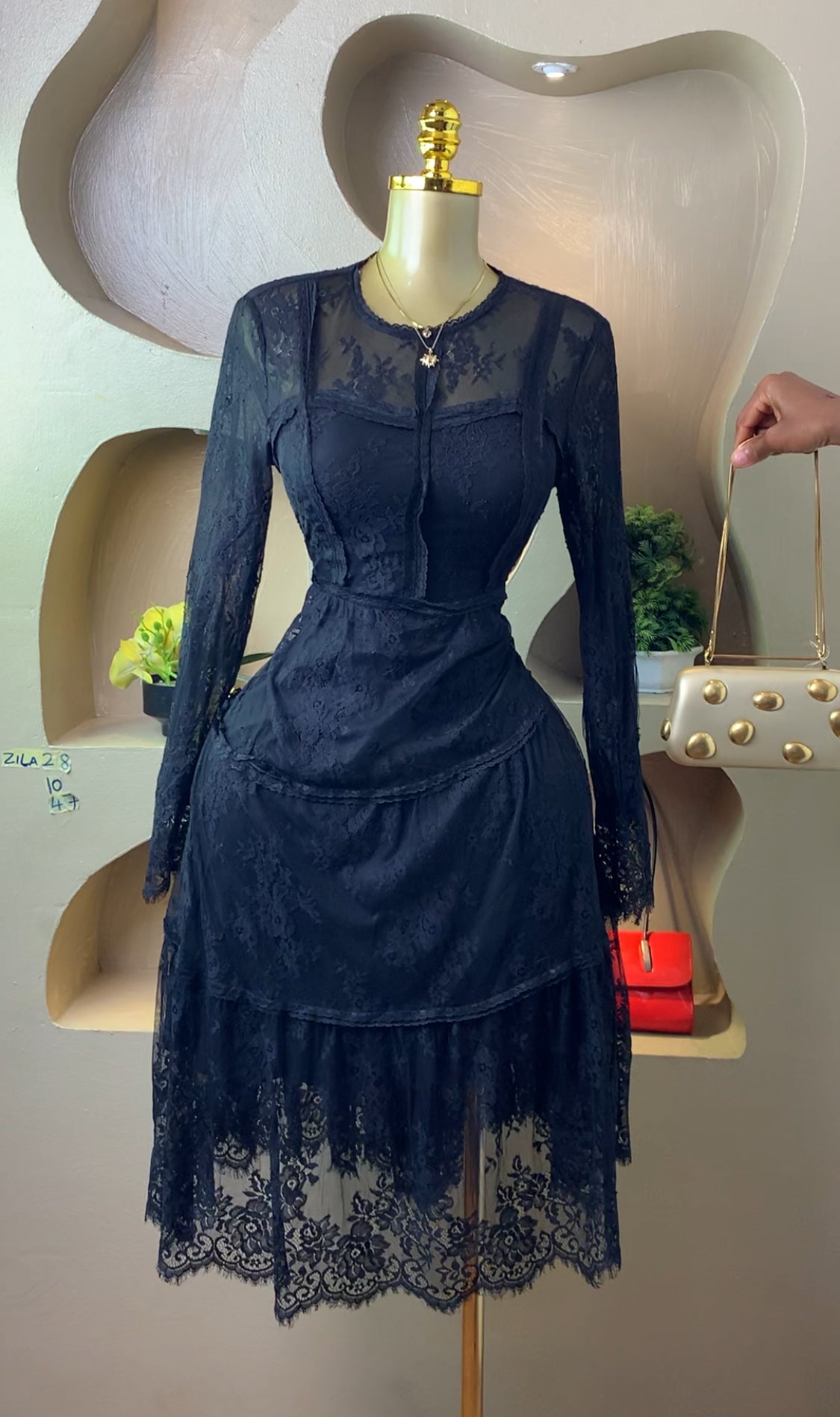 ZILA28 BLACK DRESS SIZE10 Length47