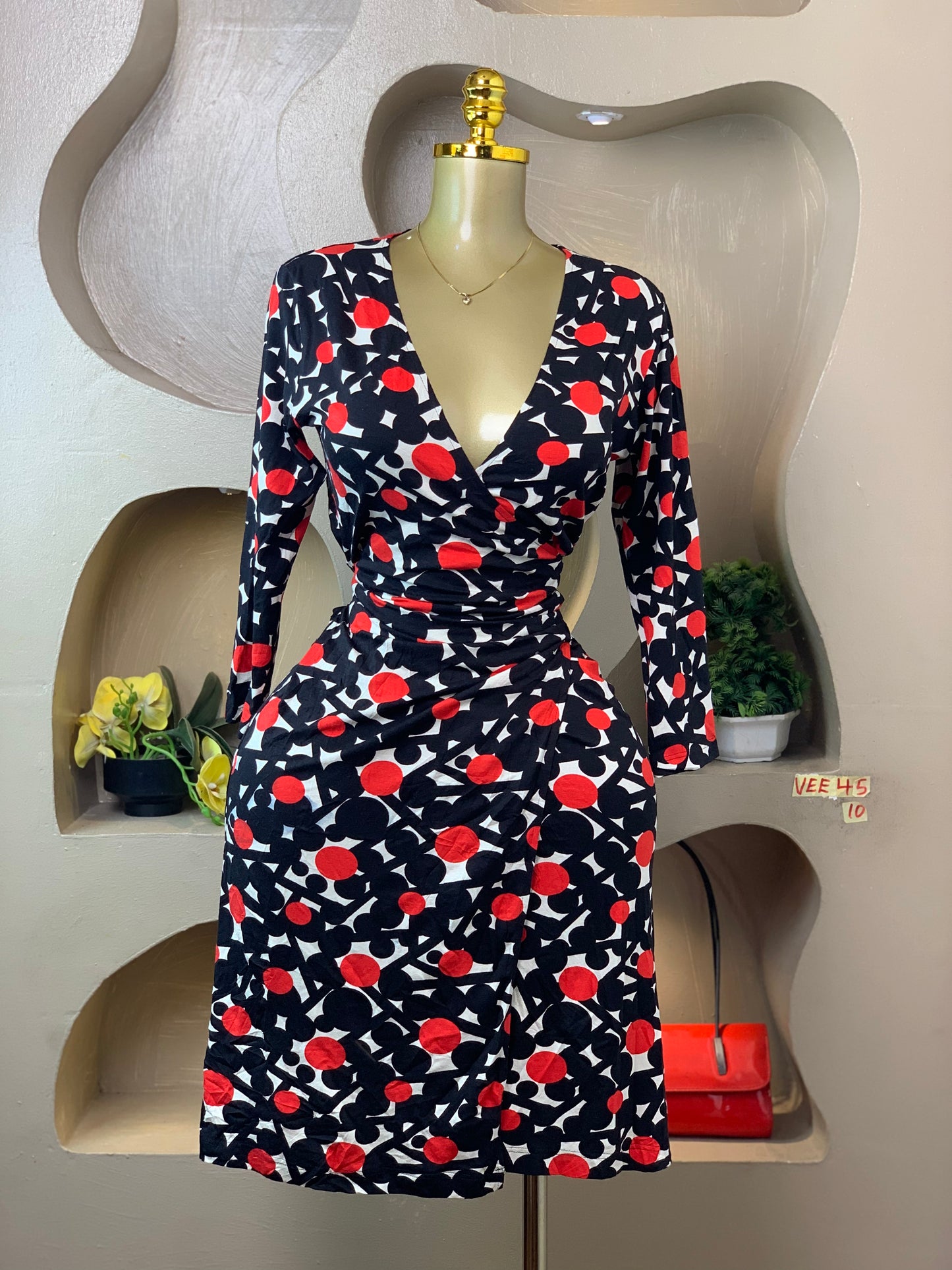 VEE45 SIZE10
