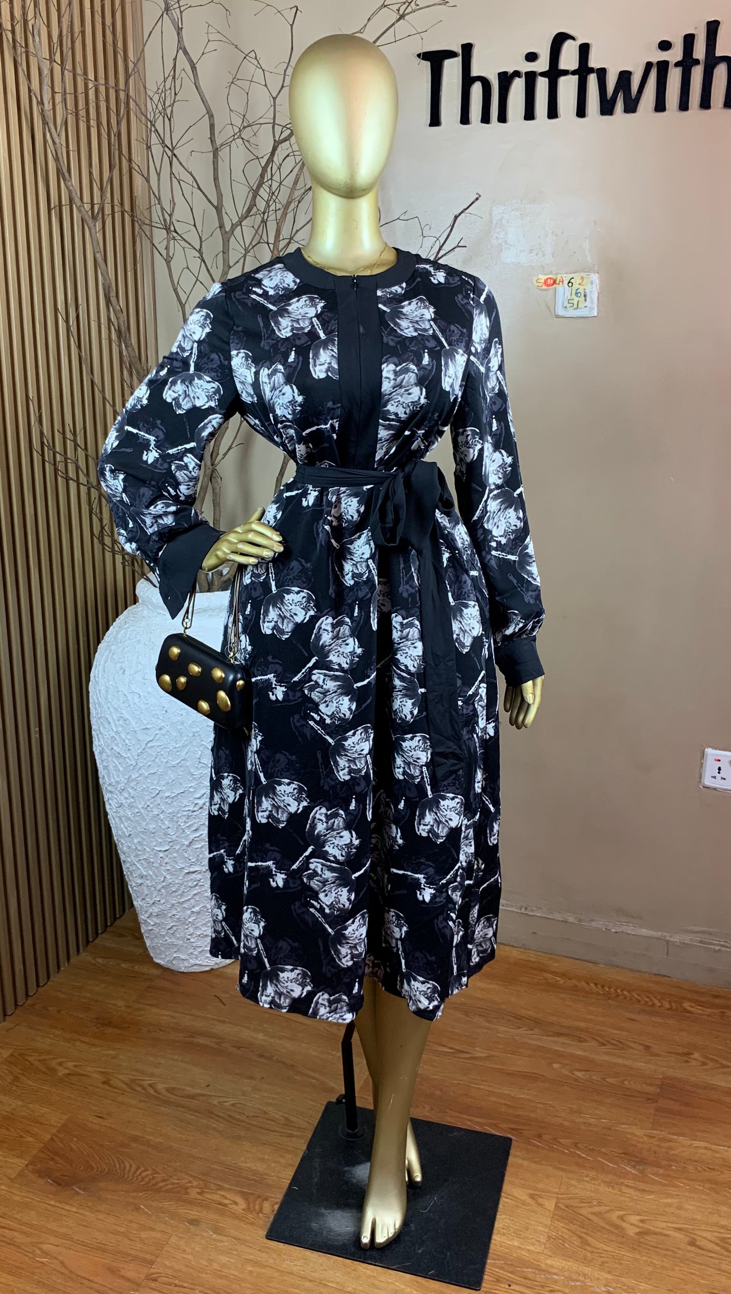SOLA62 SIZE16 Length51 dress