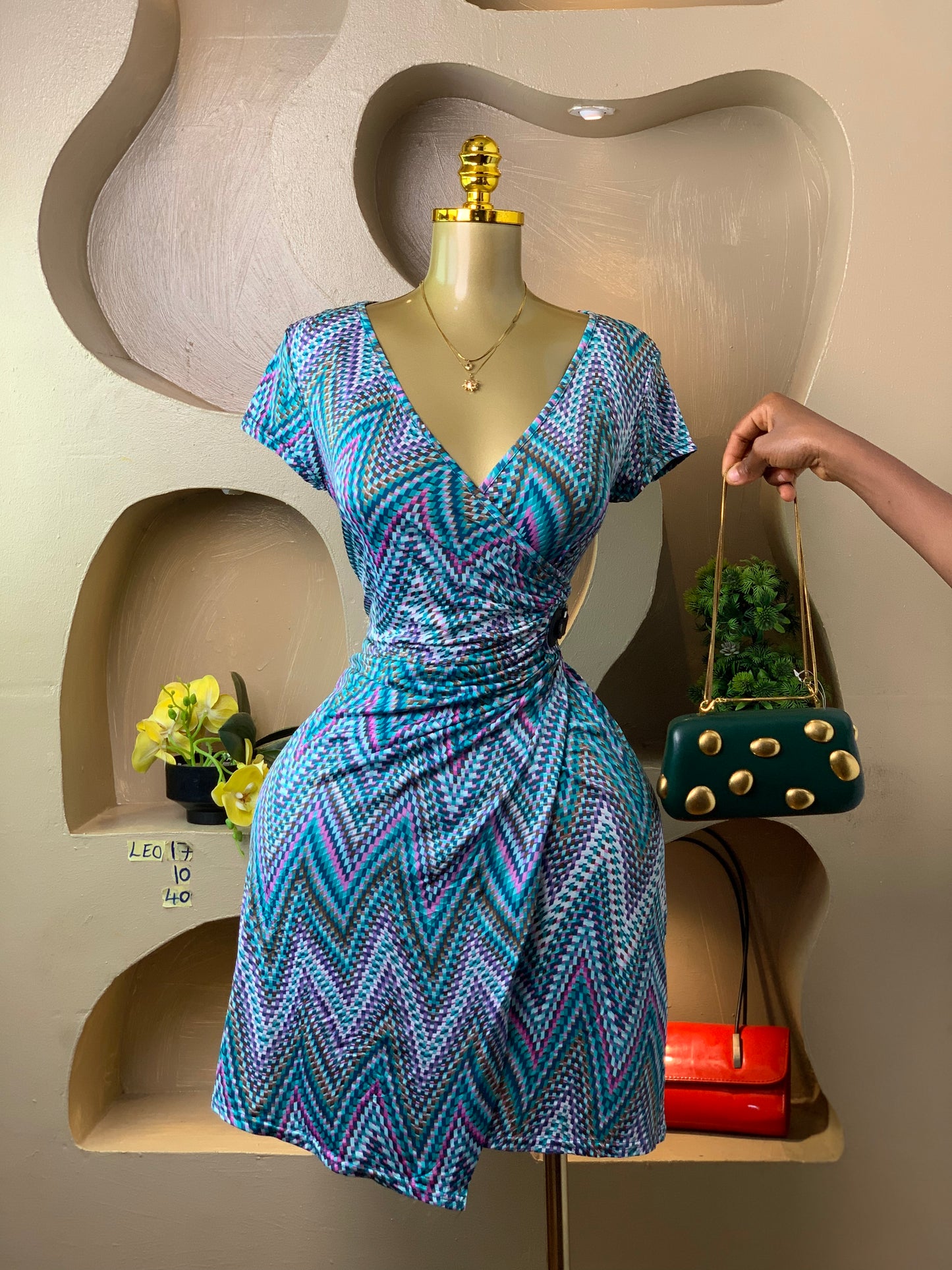 LEO17 MULTI COLOR DRESS SIZE10 Length40