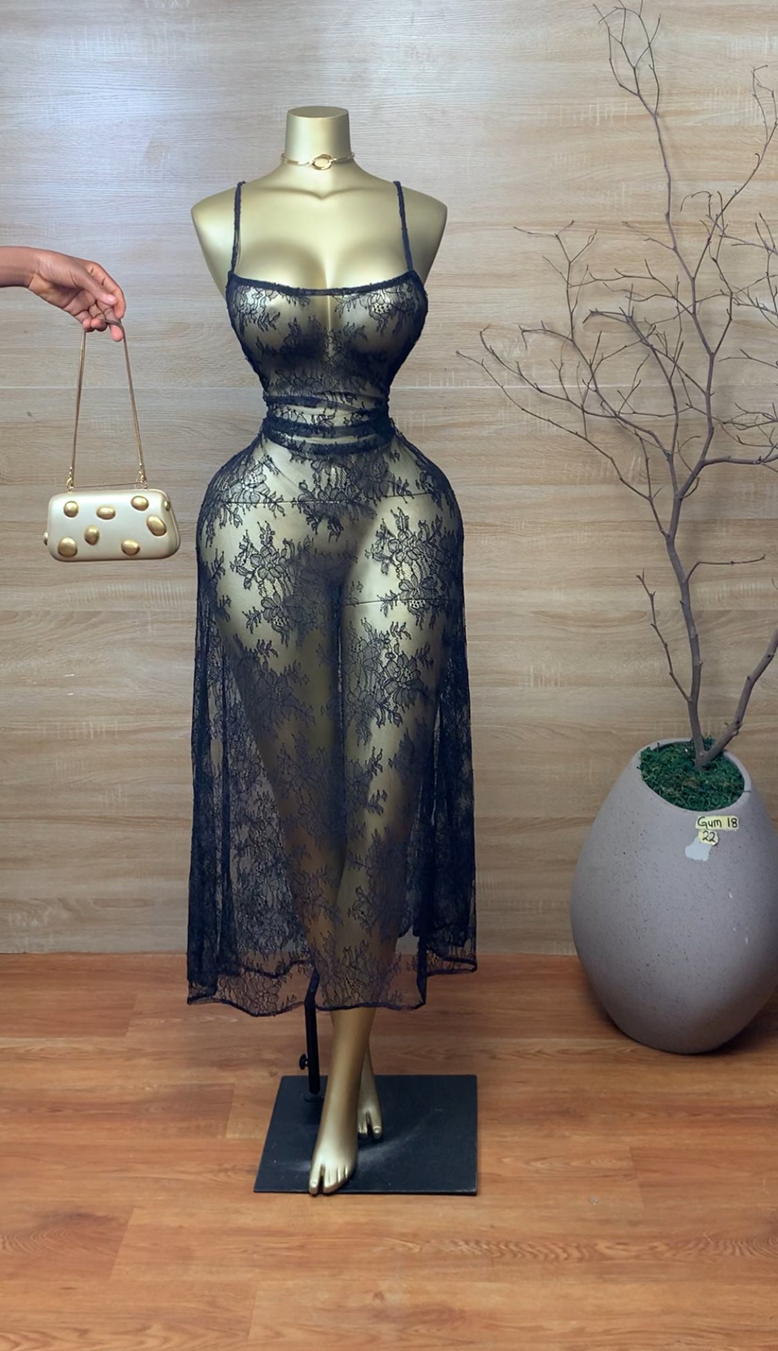 SIZE22 GUM18 Black net DRESS