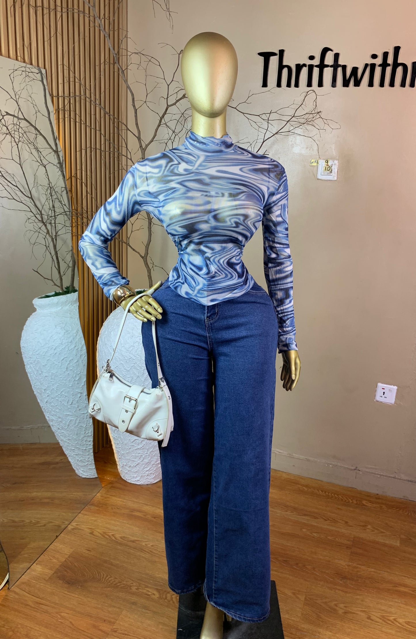 SIZE10 GIRL9 MESH TOP ONLY
