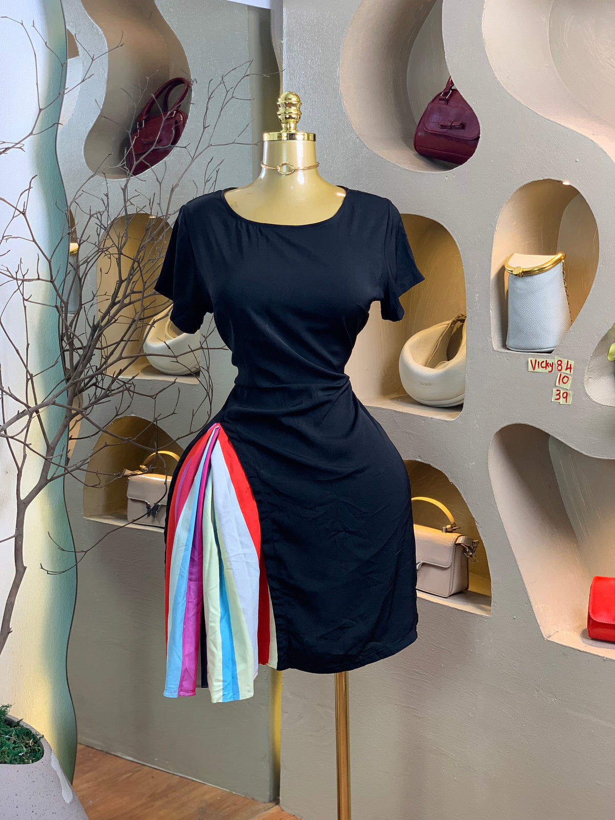VICKY84 SIZE10 DRESS Length39