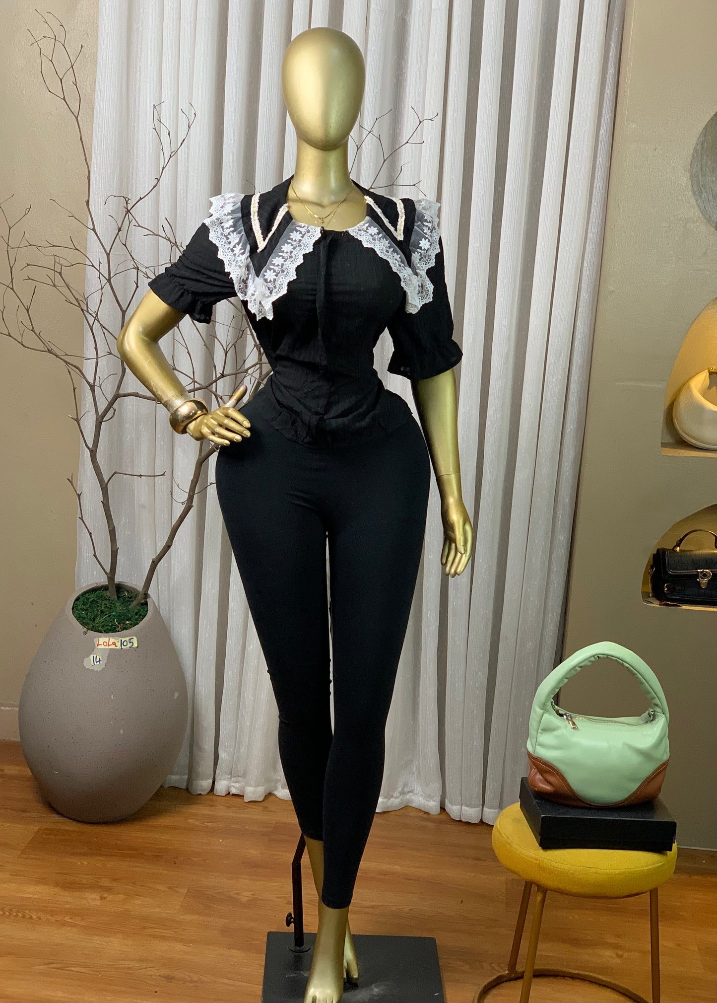 LOLA14 SIZE105 top only