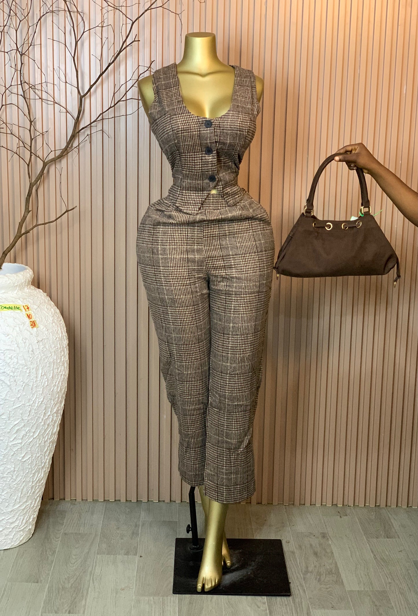 Joedelle17 size8,10&14 Length38 Brand new two piece set