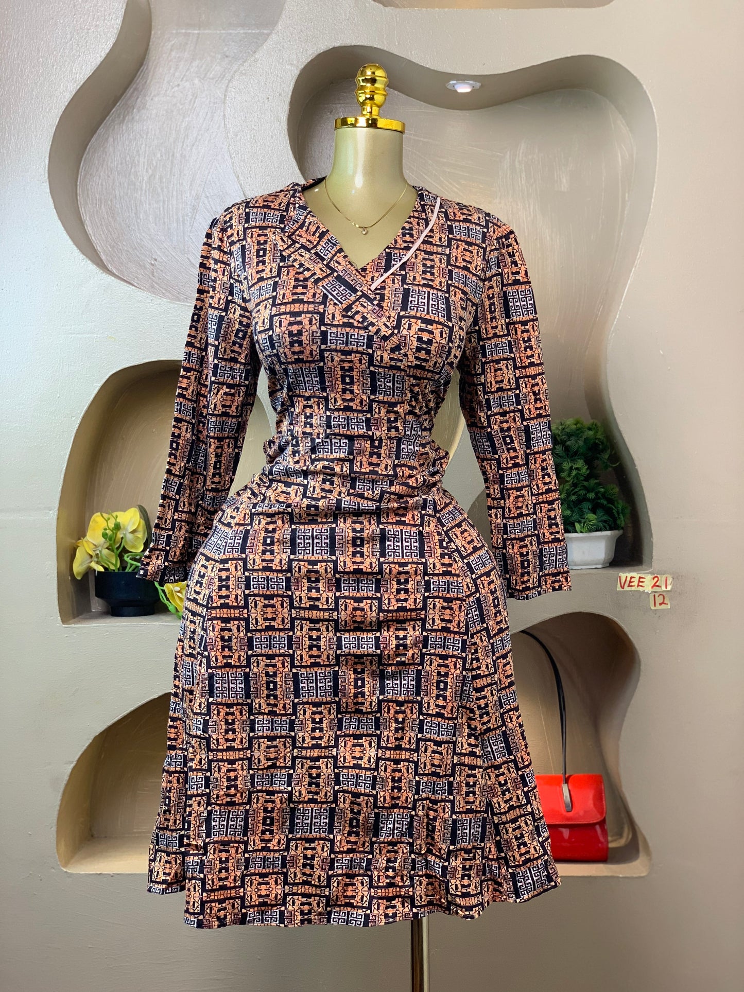 VEE21 SIZE12