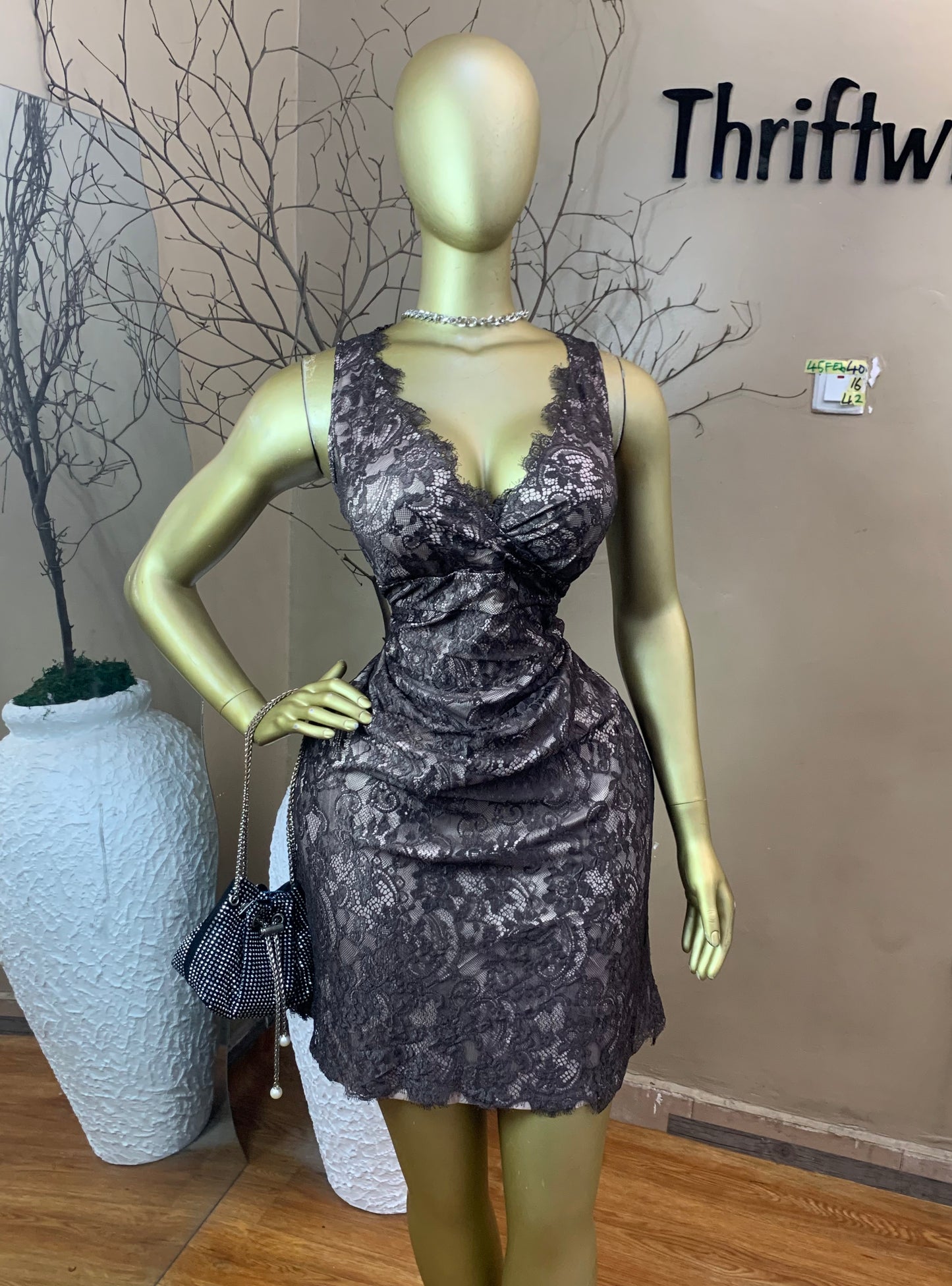 SIZE16 45FEB40 Length42