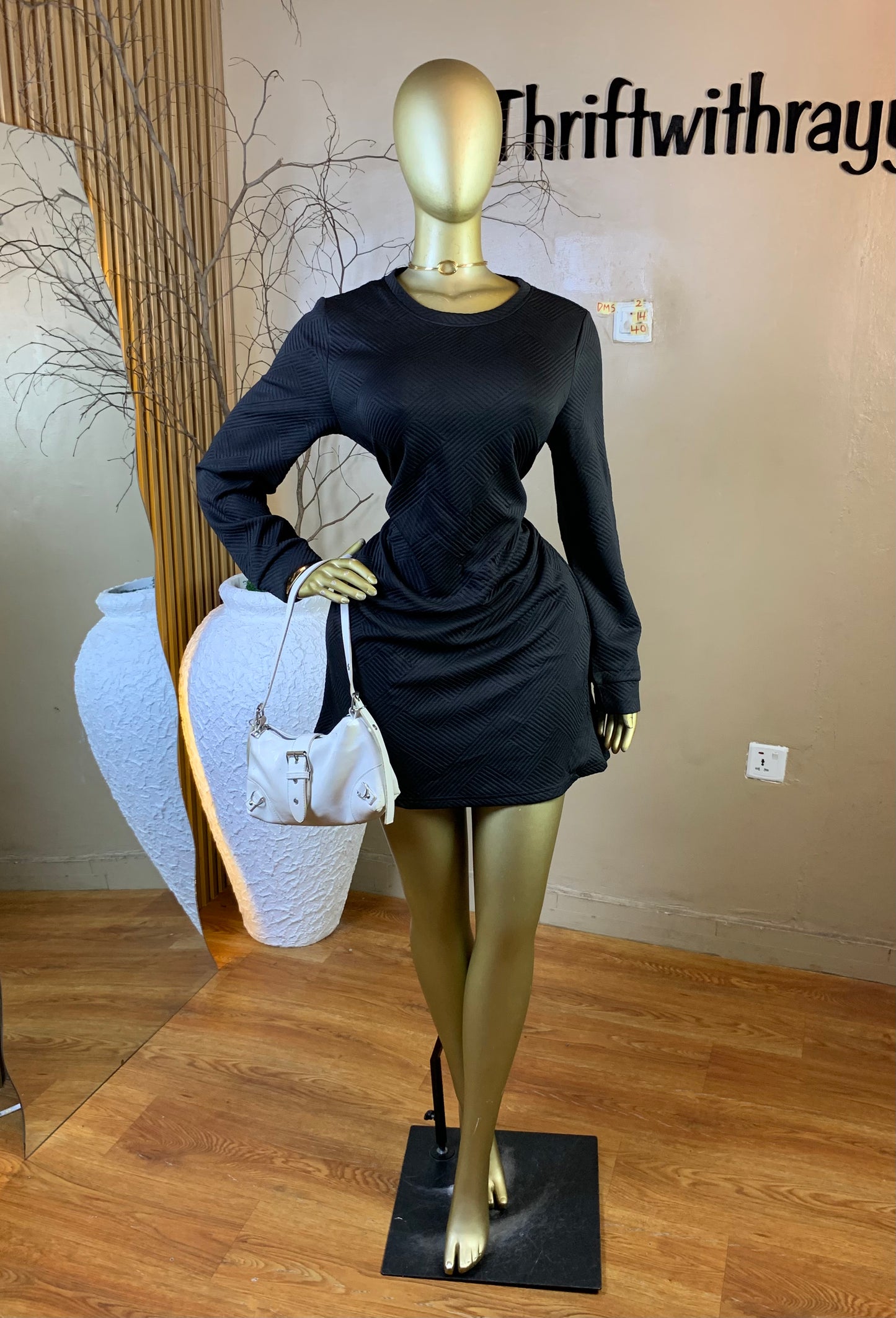DAMSEL2 SIZE14 Length40 black dress