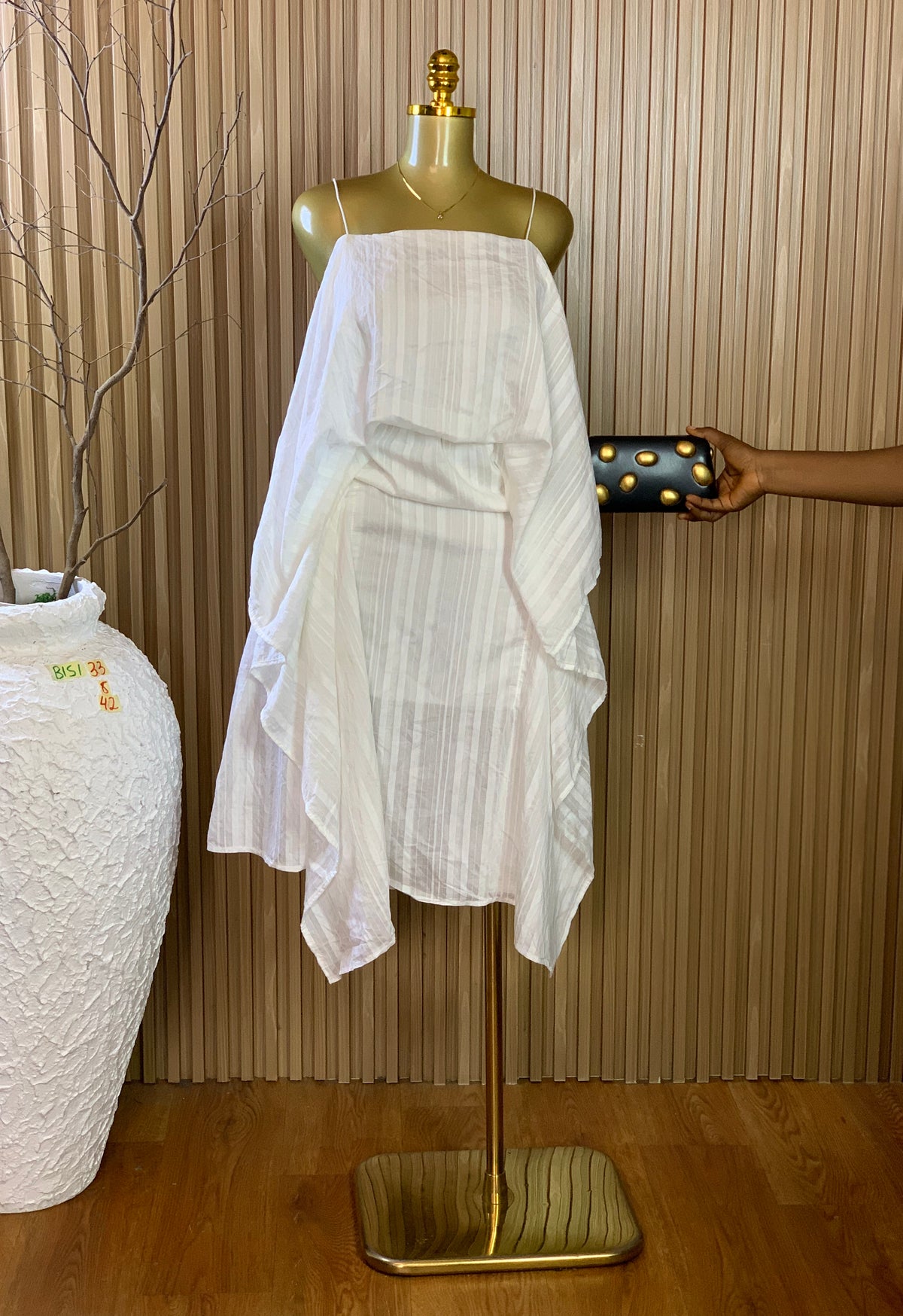 BISI33 SIZE8 Length42 white dress
