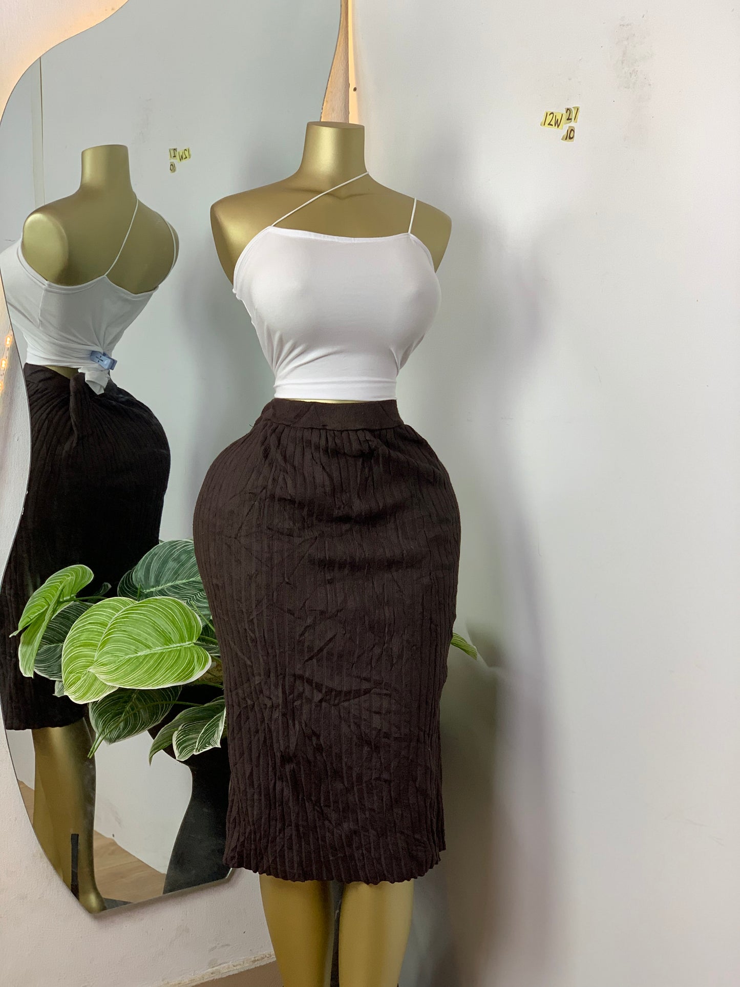 SIZE10 12W21 (skirt only)