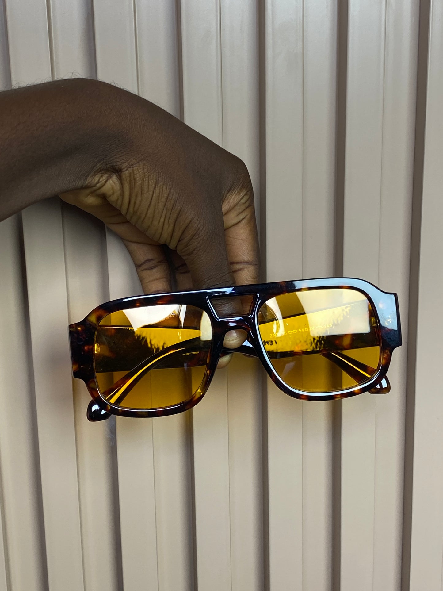 GLASSES 13