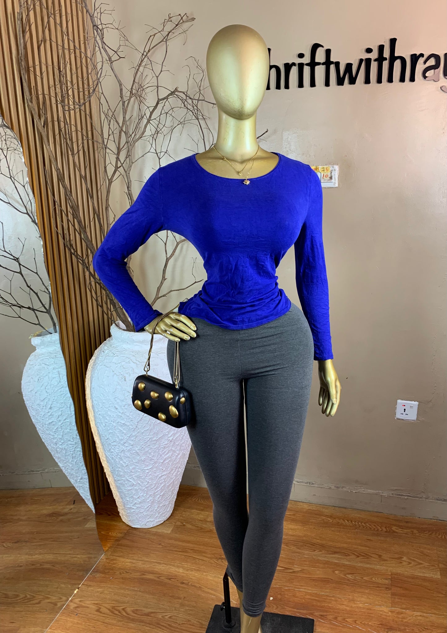 ENNY76 SIZE10(Top only)