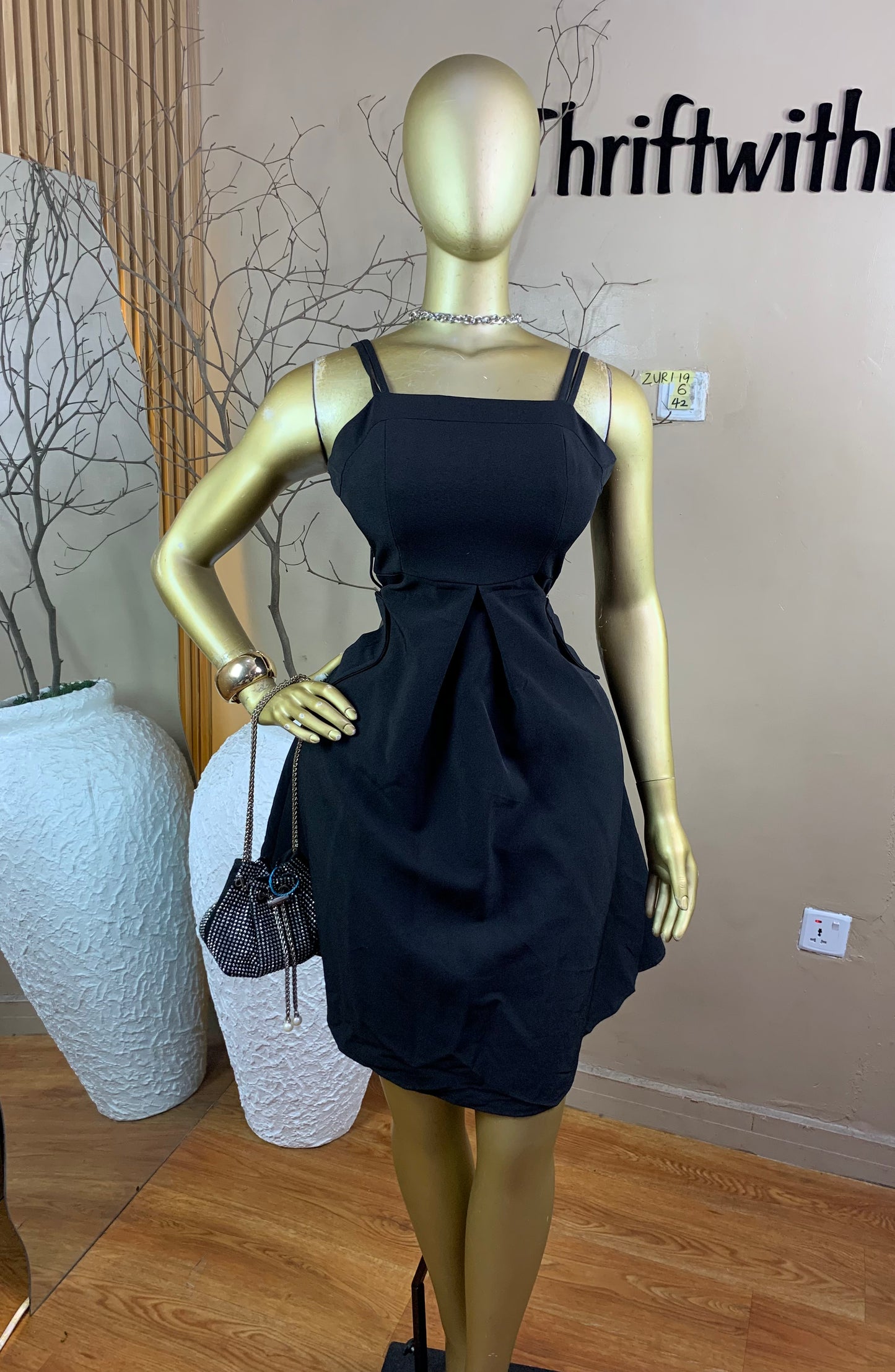 SIZE6 ZURI19 Length42(black)