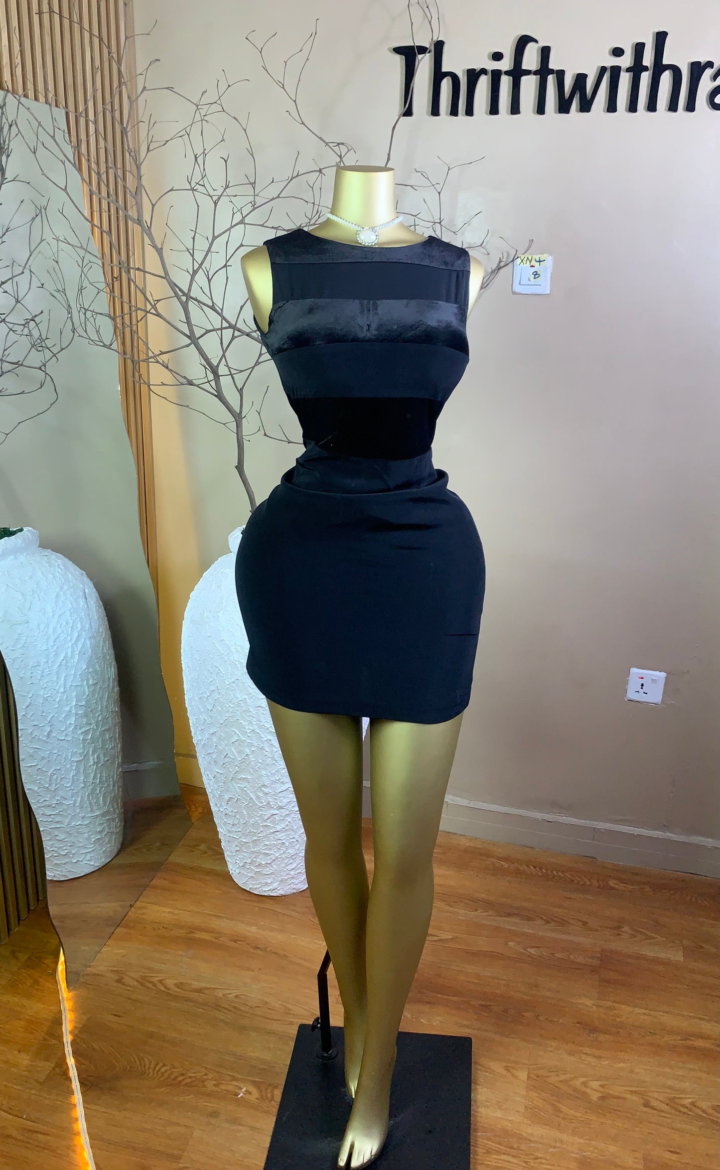 SIZE8 XN4(black)