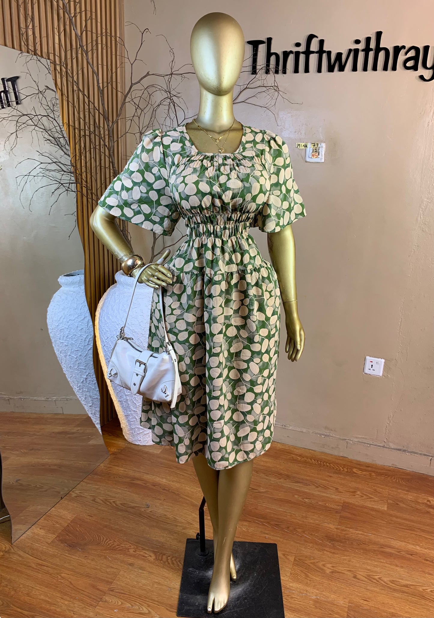 MINA71 SIZE12 Length45 floral dress