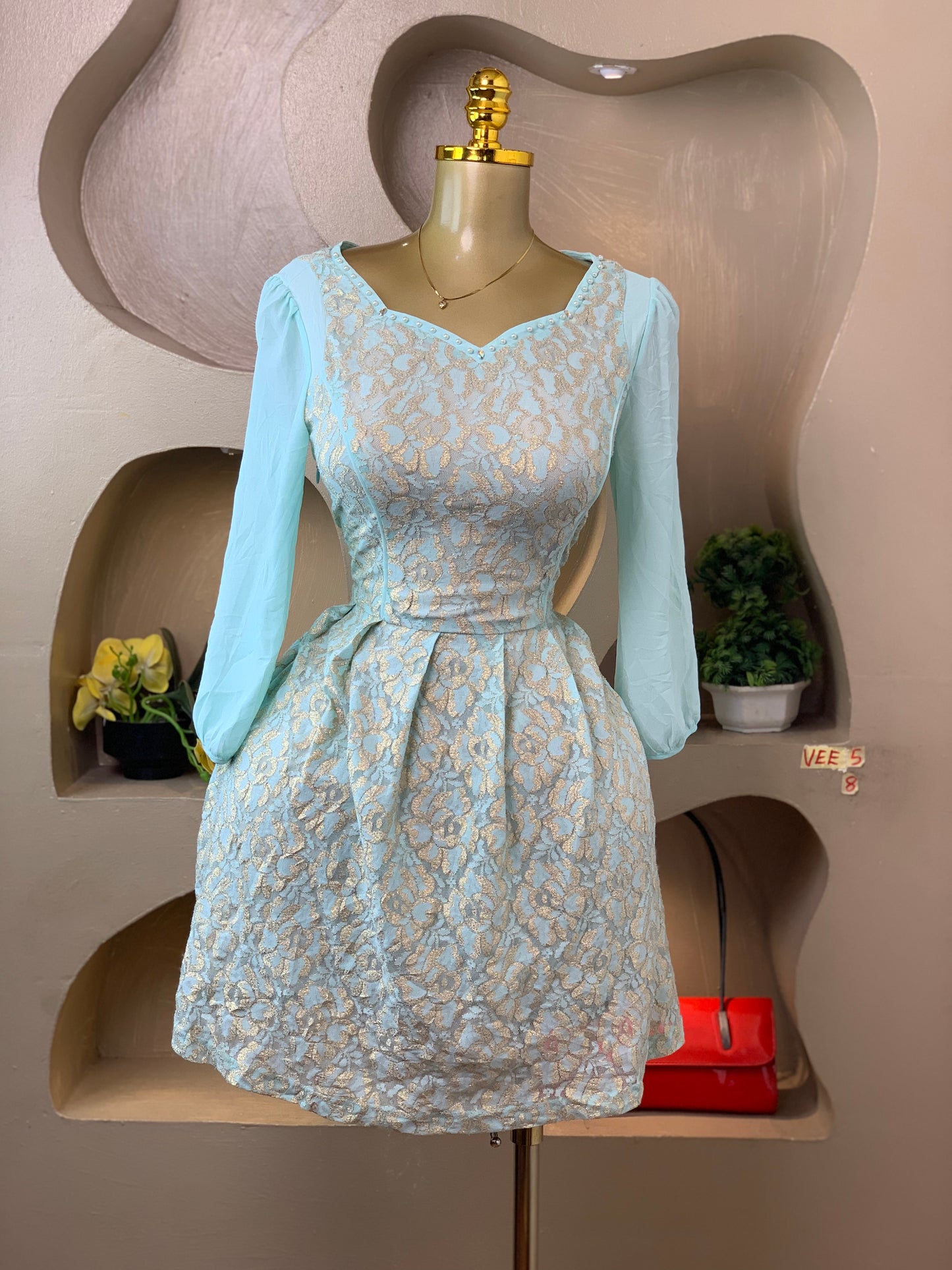 VEE5 SIZE8
