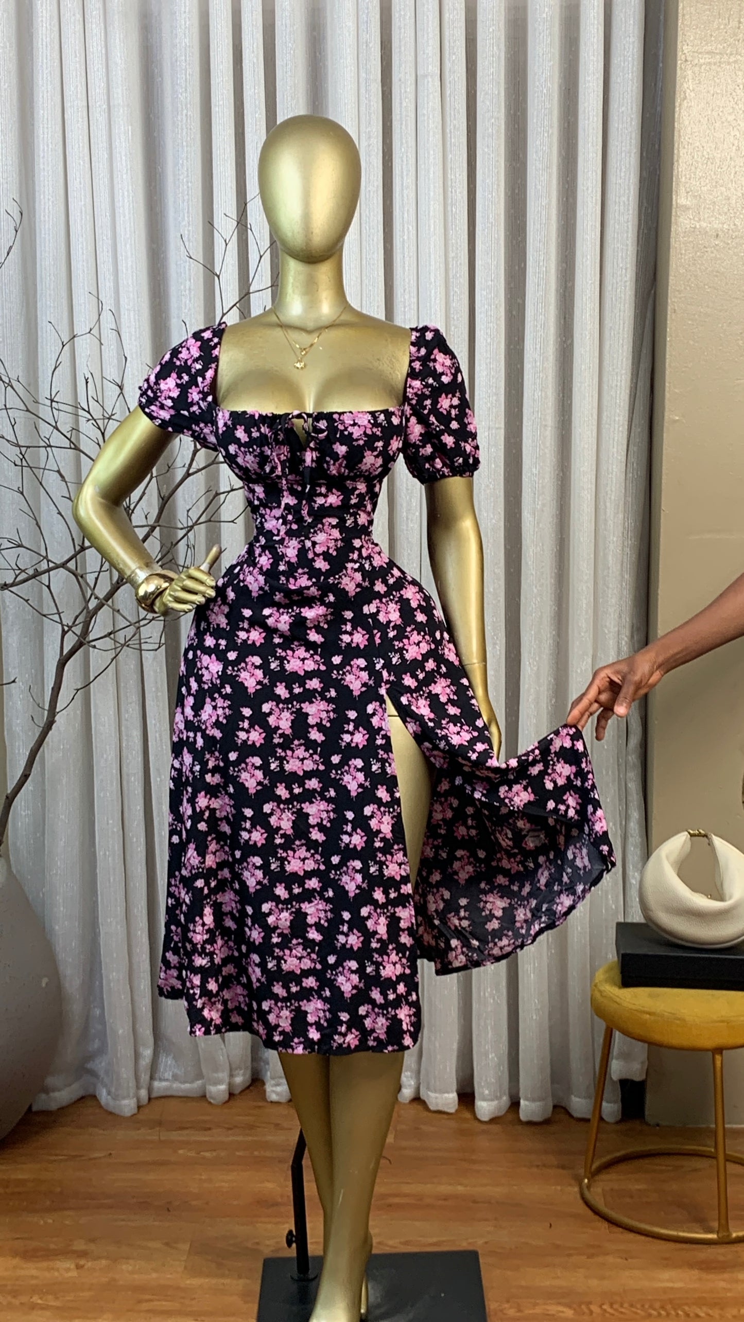 SASSY42 SIZE10 Floral DRESS Length53