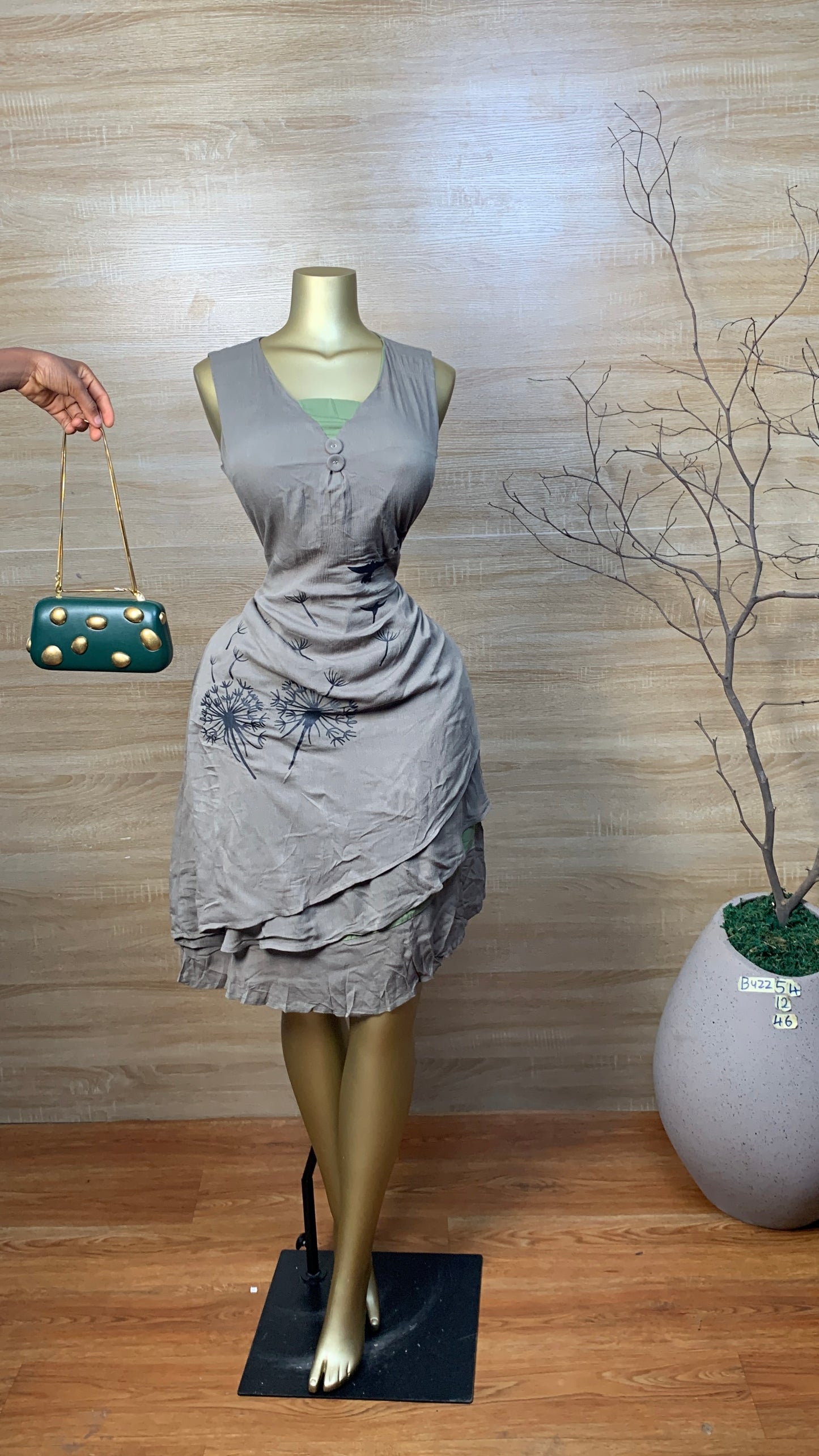 SIZE12 BUZZ54 DRESS Length46