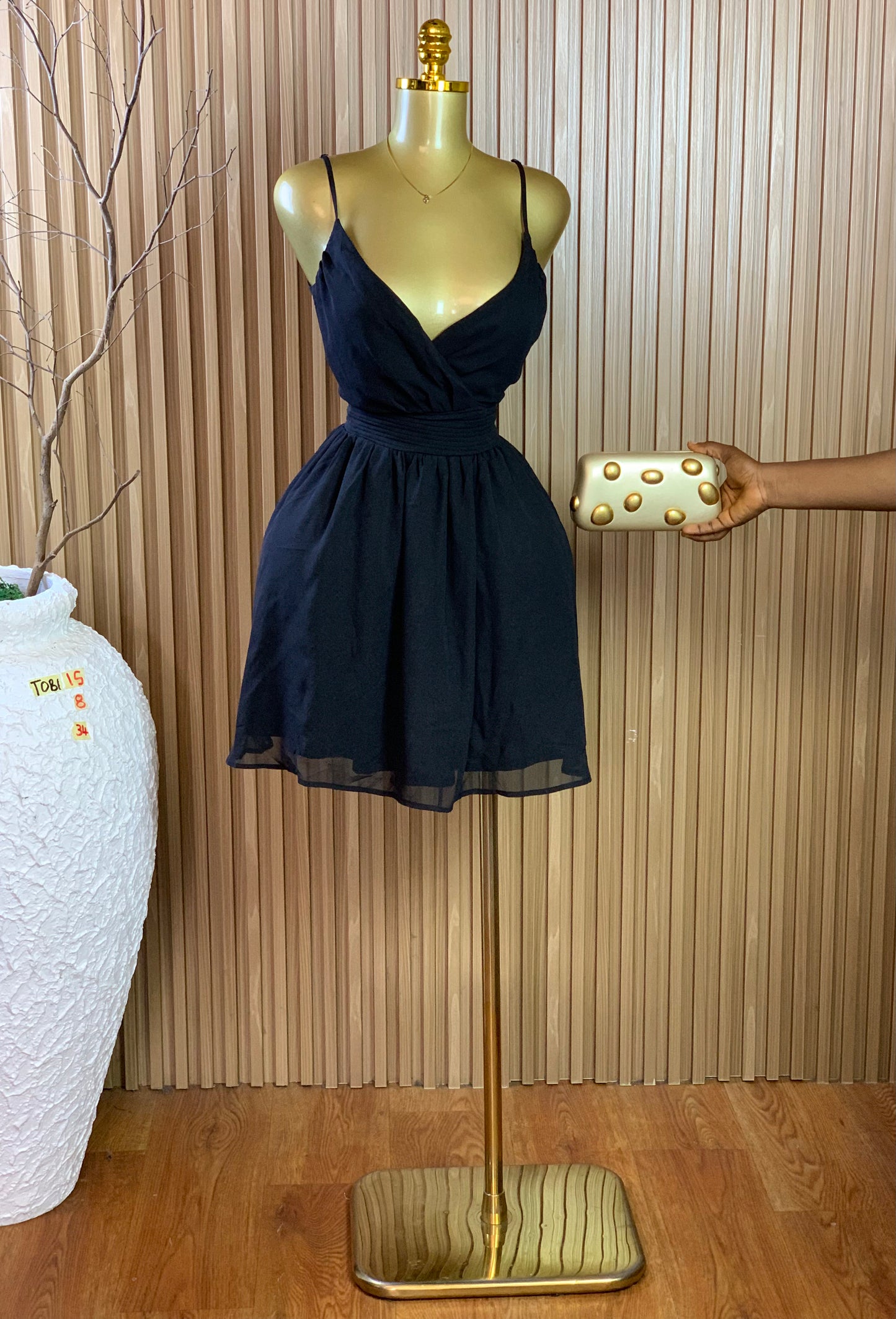 TOBI15 SIZE8 Length34 black dress