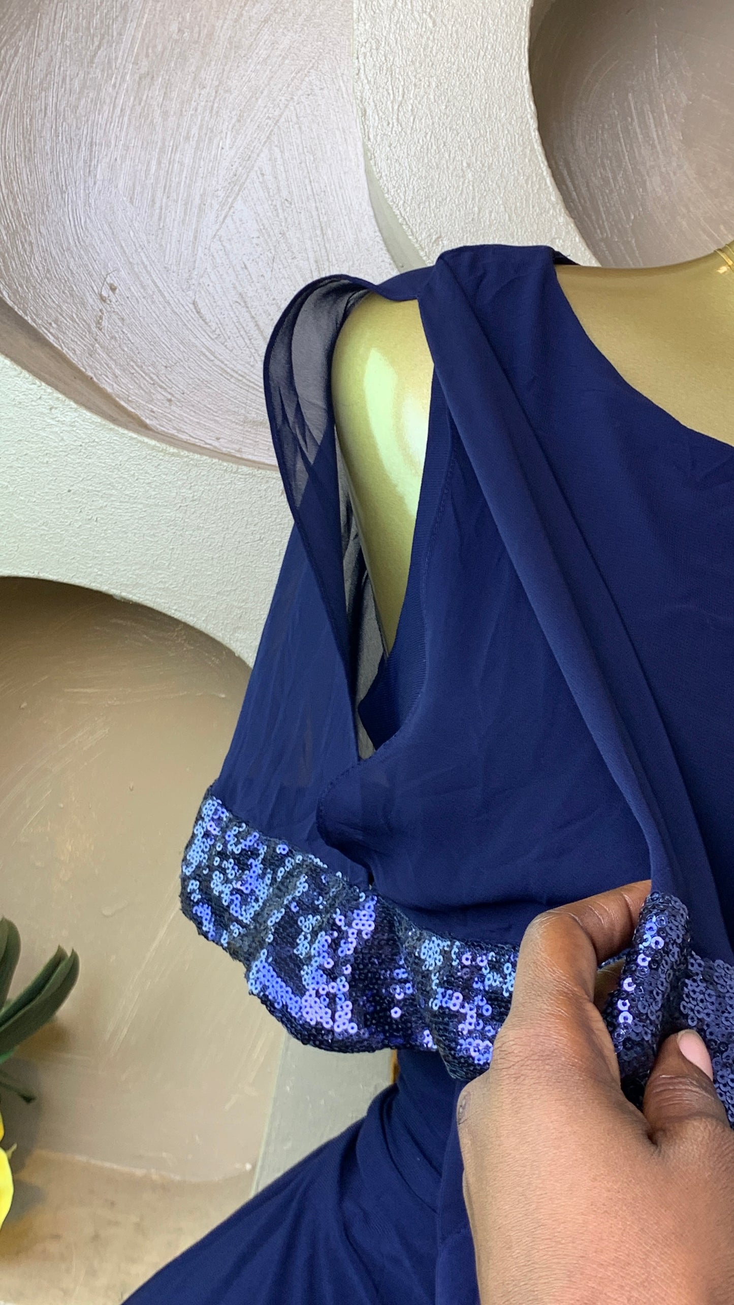 LEO11 BLUE DRESS SIZE12 Length40