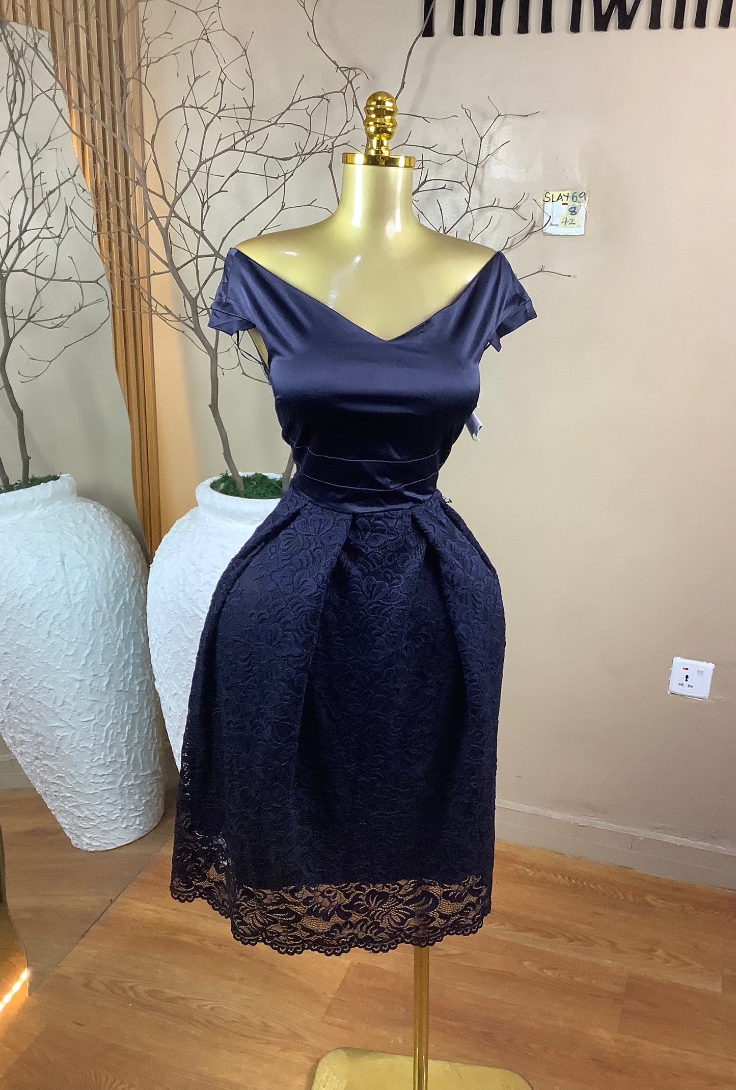 SIZE8 Slay69 Length42
