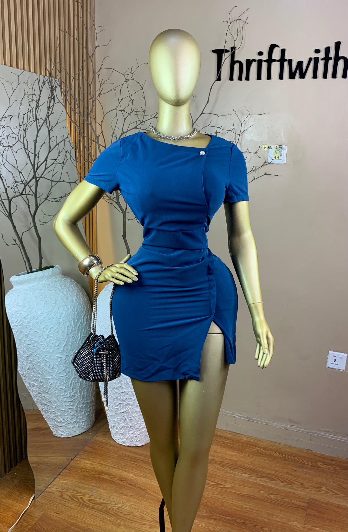 SIZE10 VIBE25 Length37
