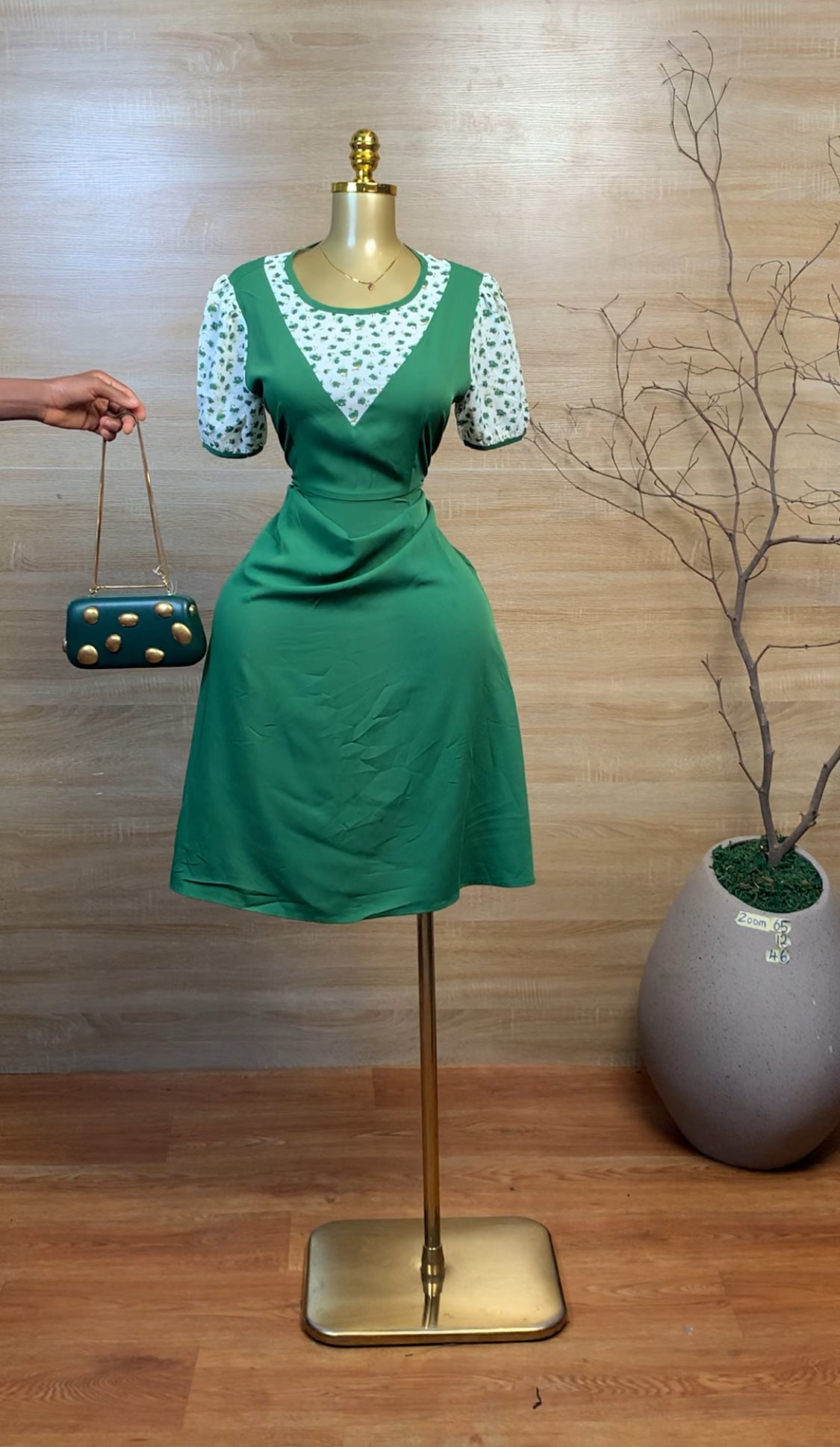 SIZE12 ZOOM65 Green Dress Length46