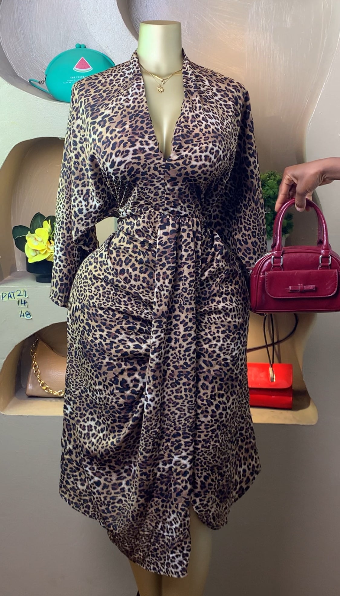 SIZE14 PAT21 Length48 (animal print)