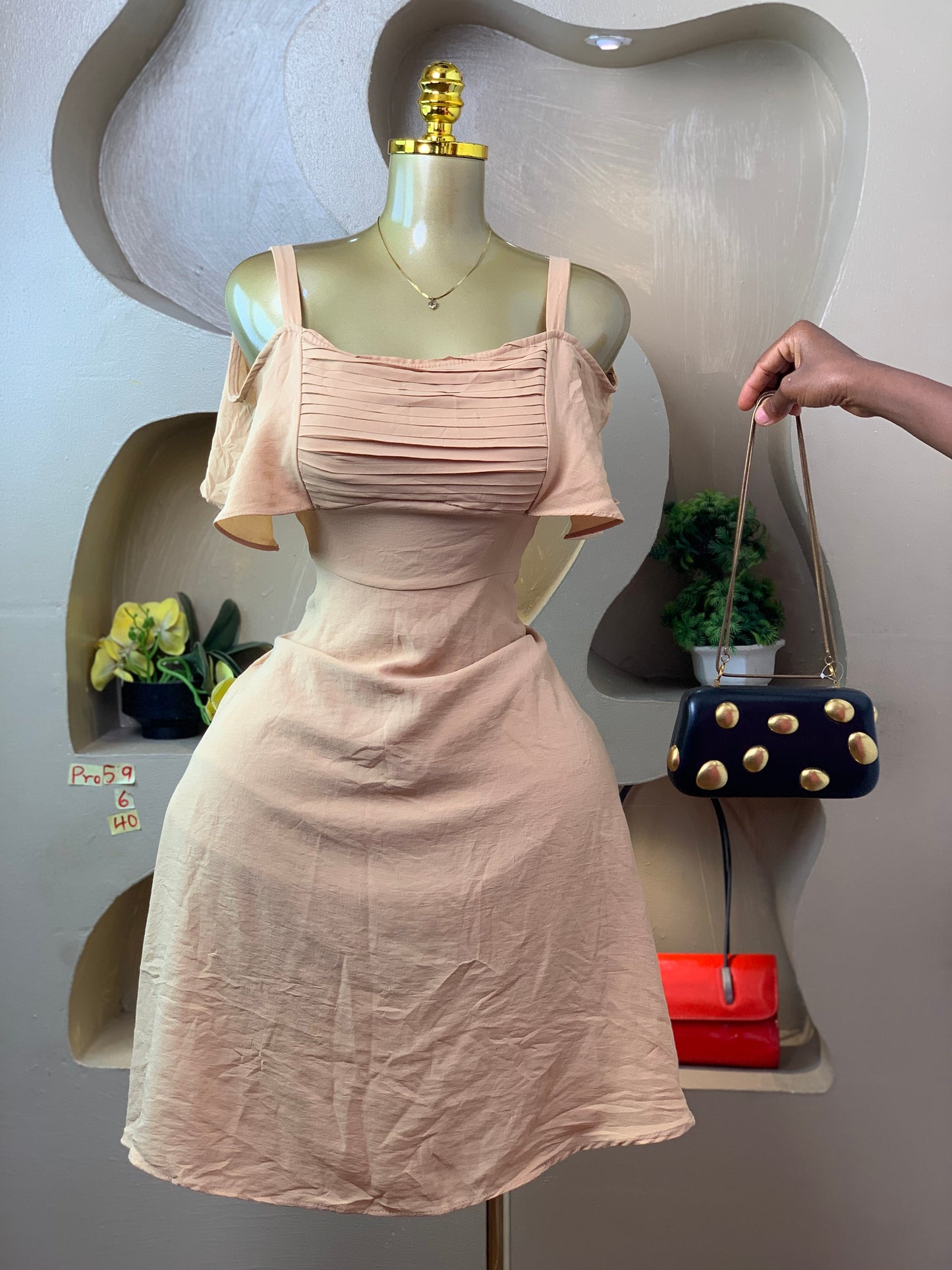 PRO59 SIZE6 DRESS Length40