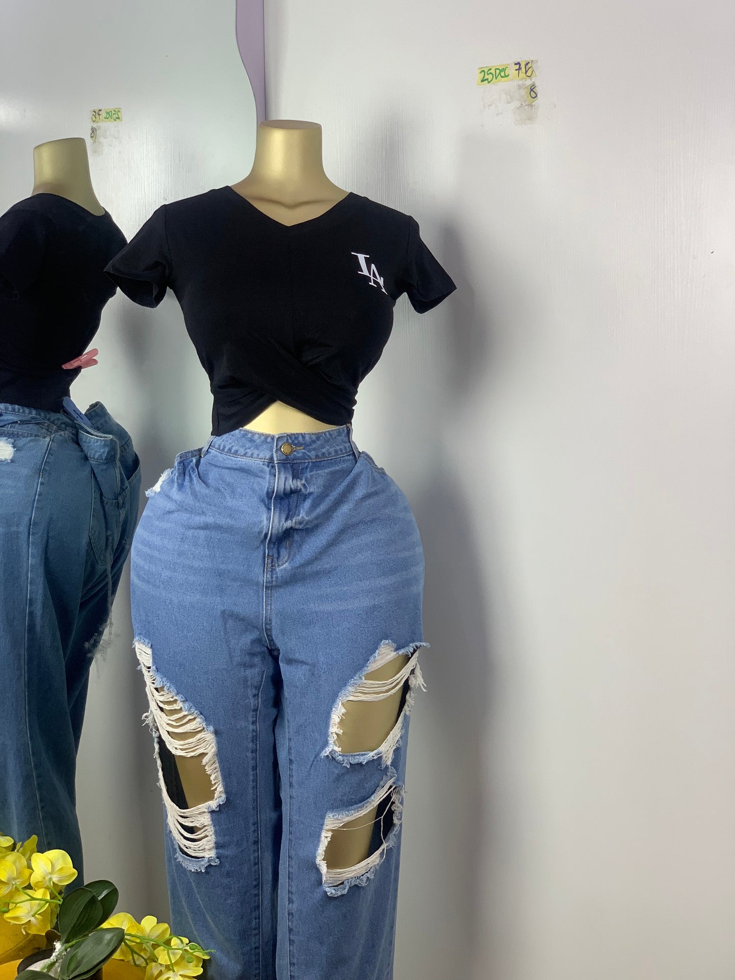 SIZE8 25DEC75 (Top only)