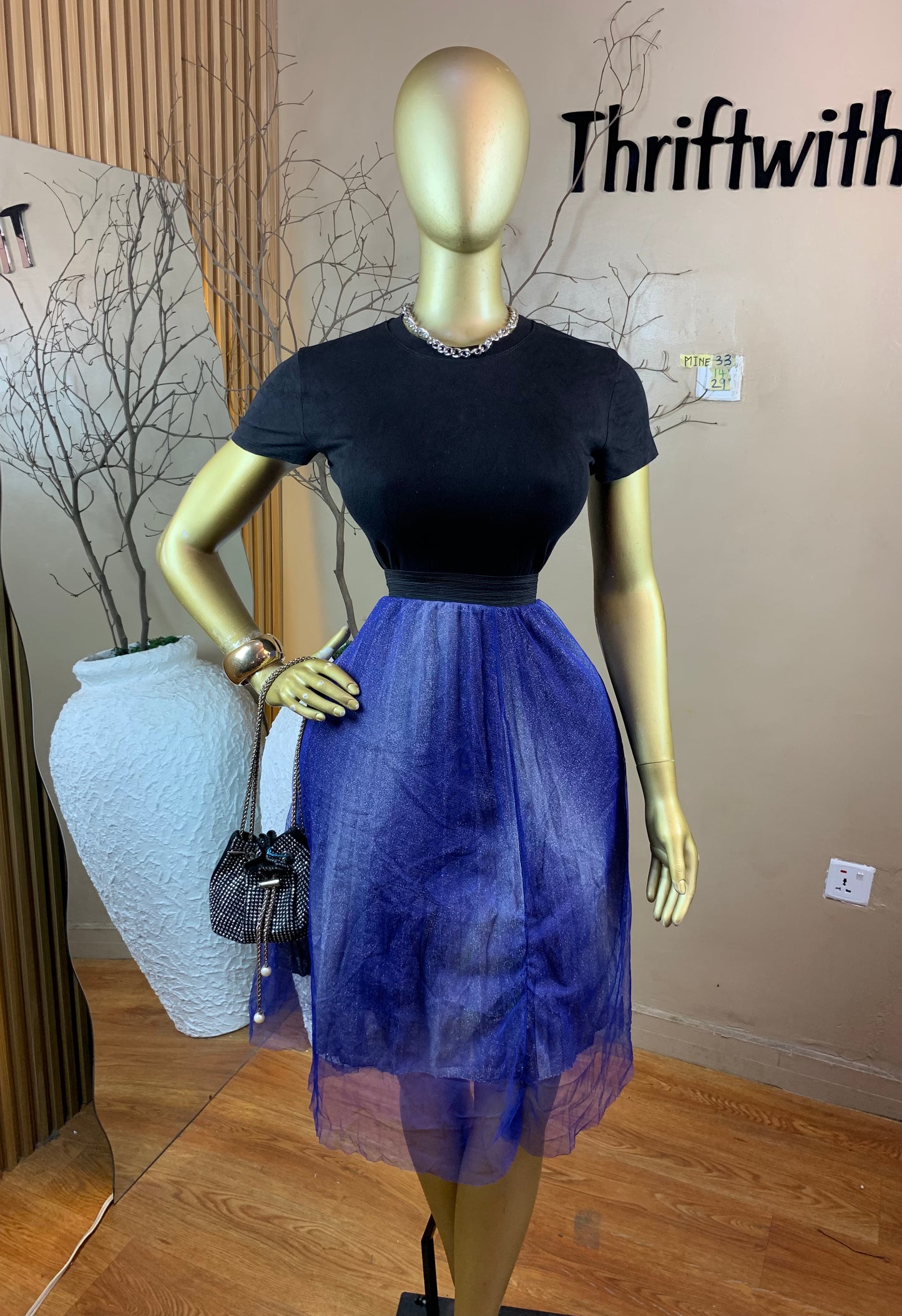 SIZE14 MINE33 Length29(Skirt only)