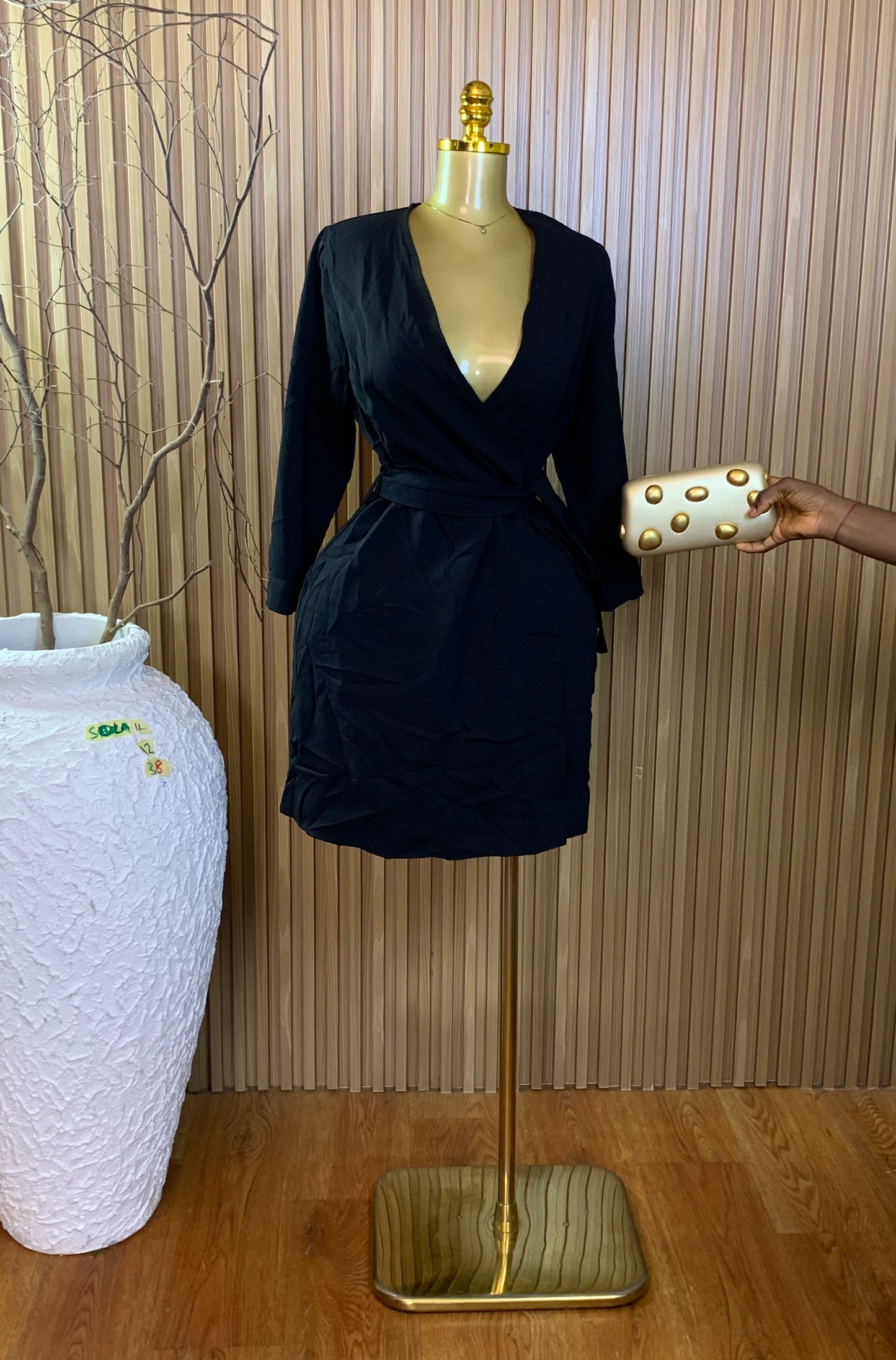 SOLA4 SIZE12 Length38 black dress