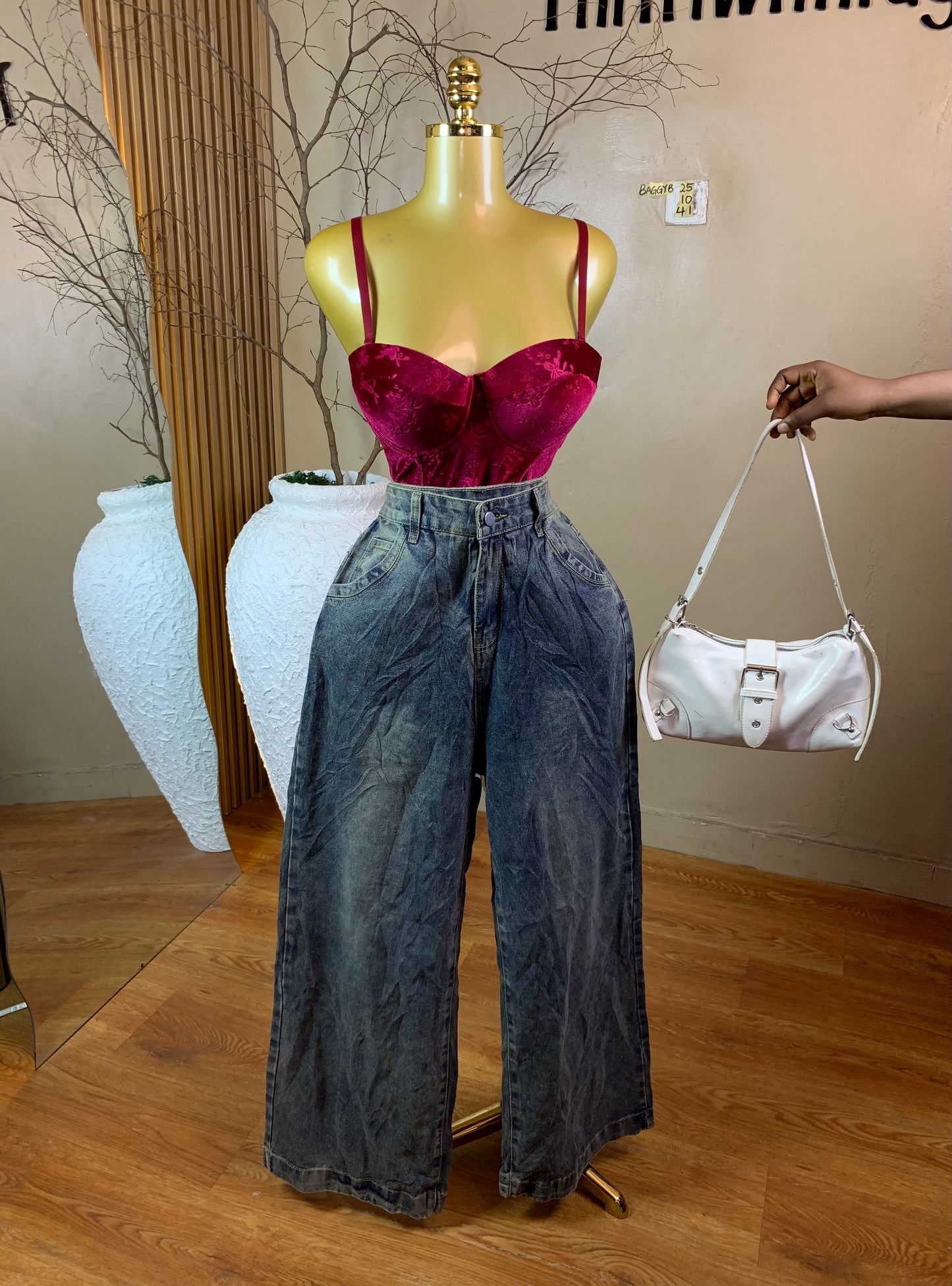 SIZE10 BAGGYB25 Length41 Jean only