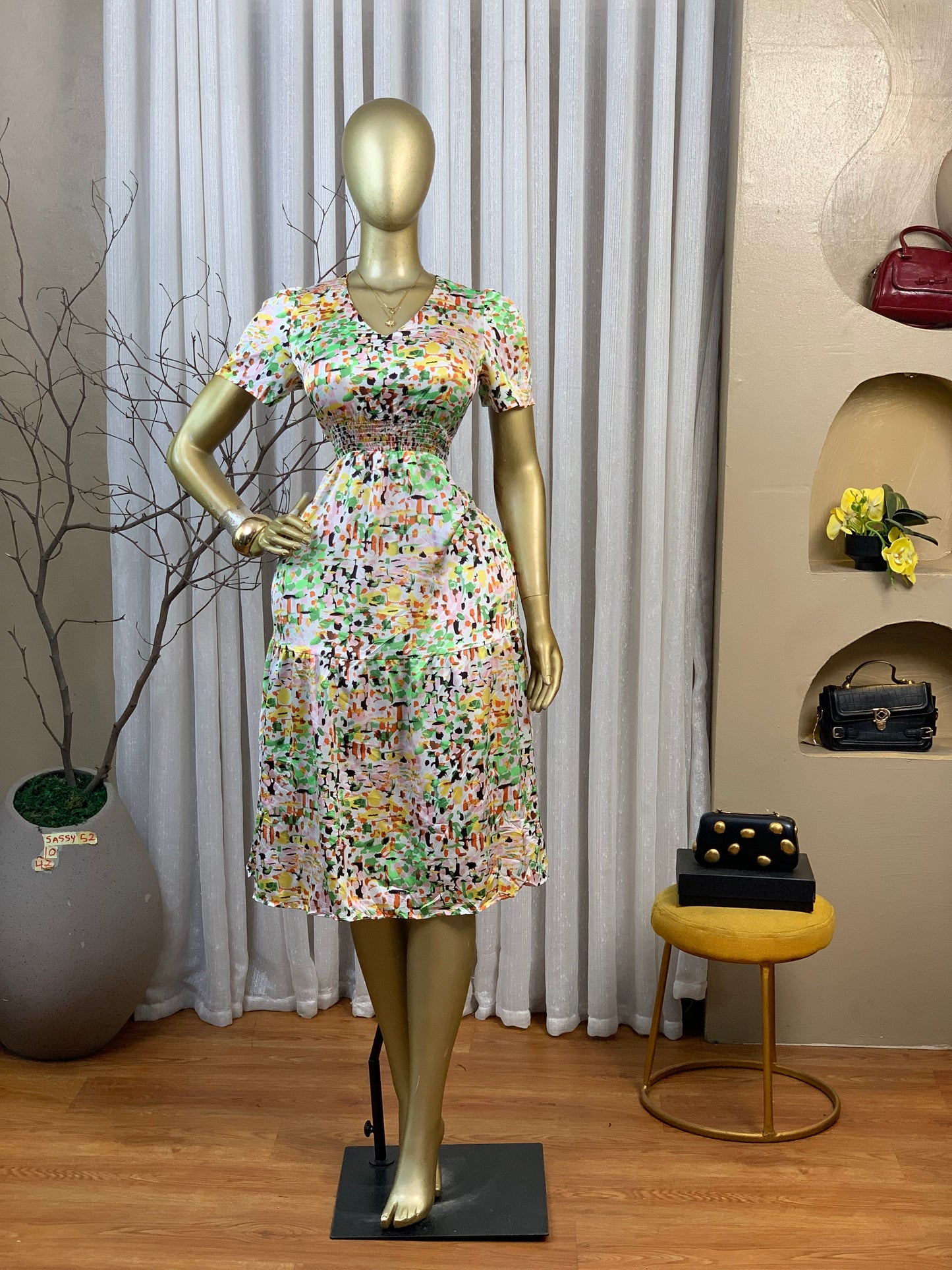 SASSY52 SIZE10 DRESS Length47