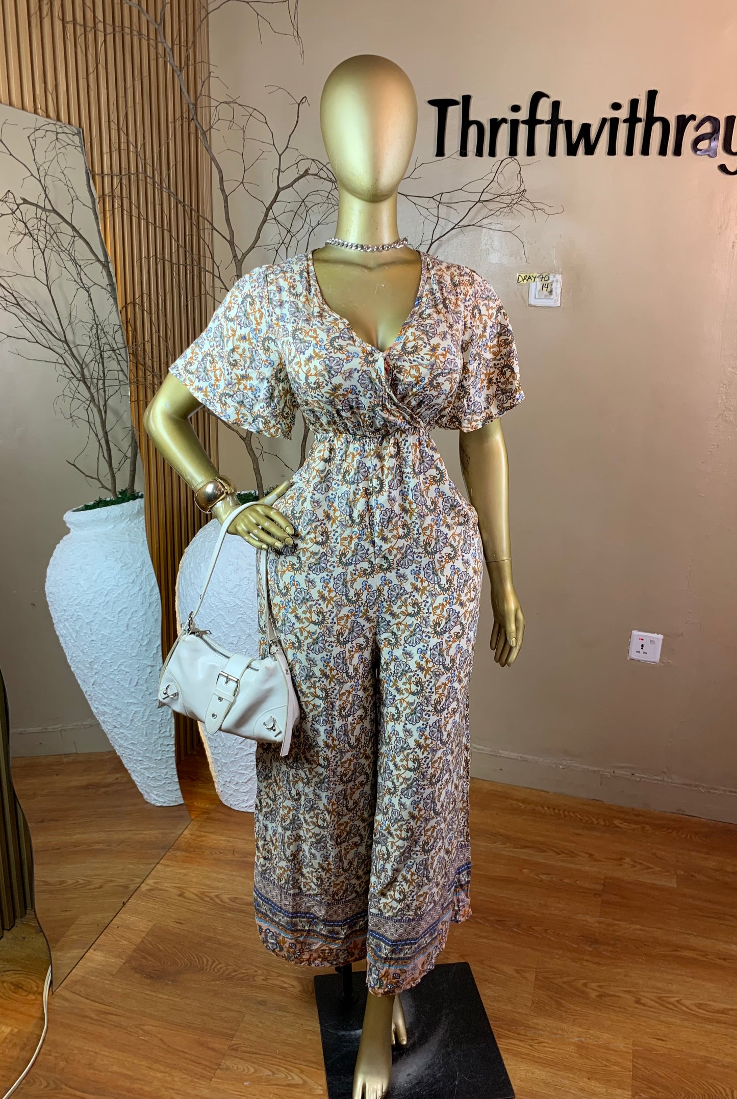 SIZE14 DRAY70 FLORAL JUMPSUIT