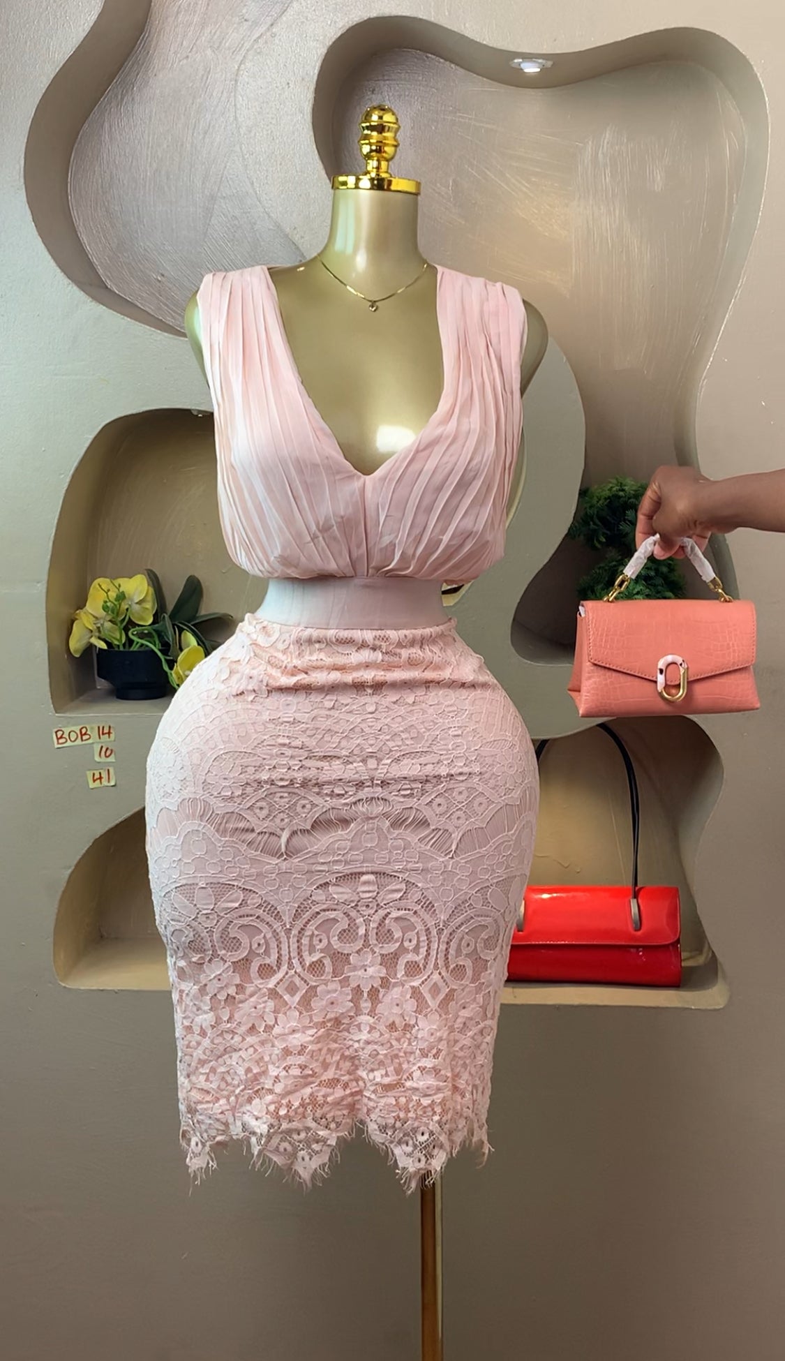 BOB14 SIZE10 Light pink DRESS Length41